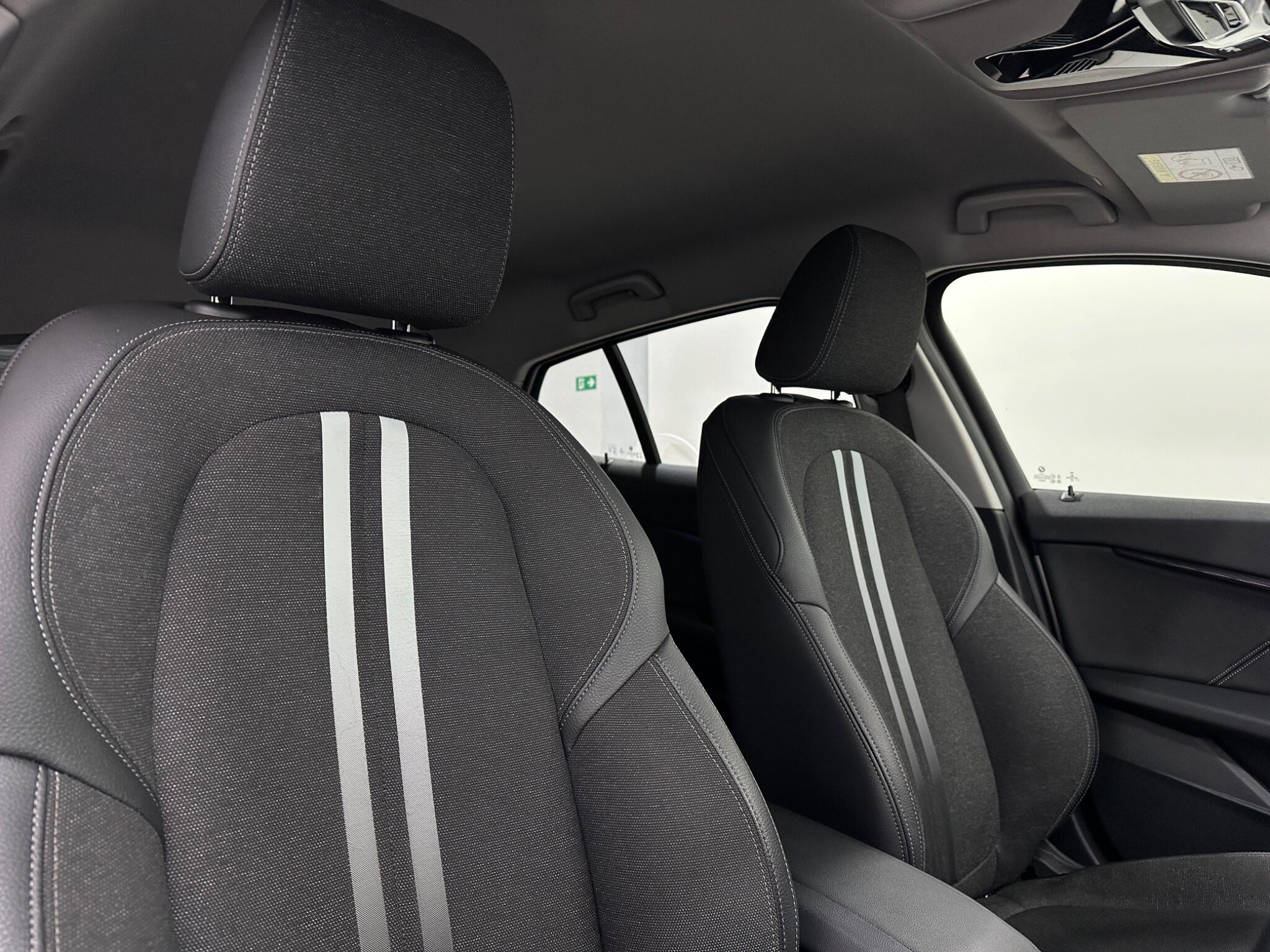 BMW 1 Series view 34