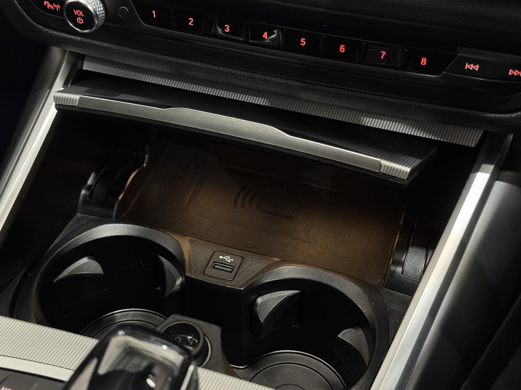 BMW 3 Series view 36