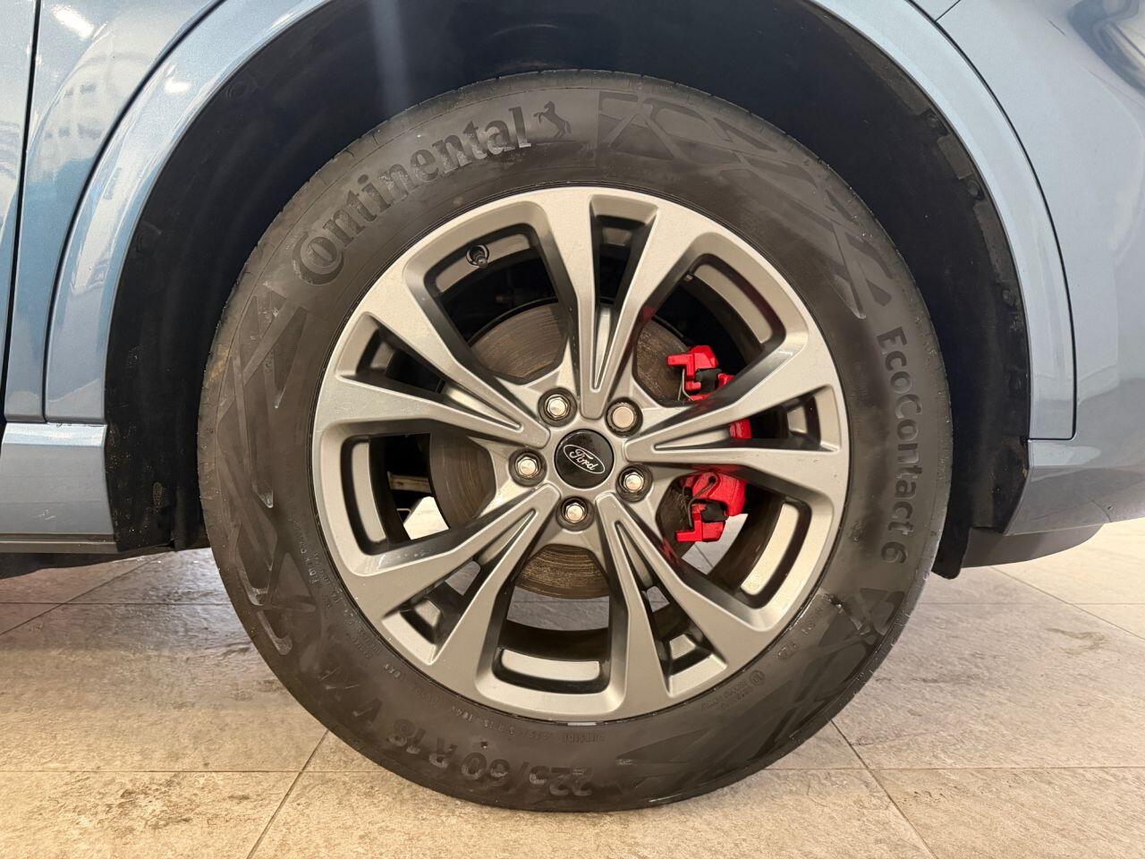 Ford Kuga view 32