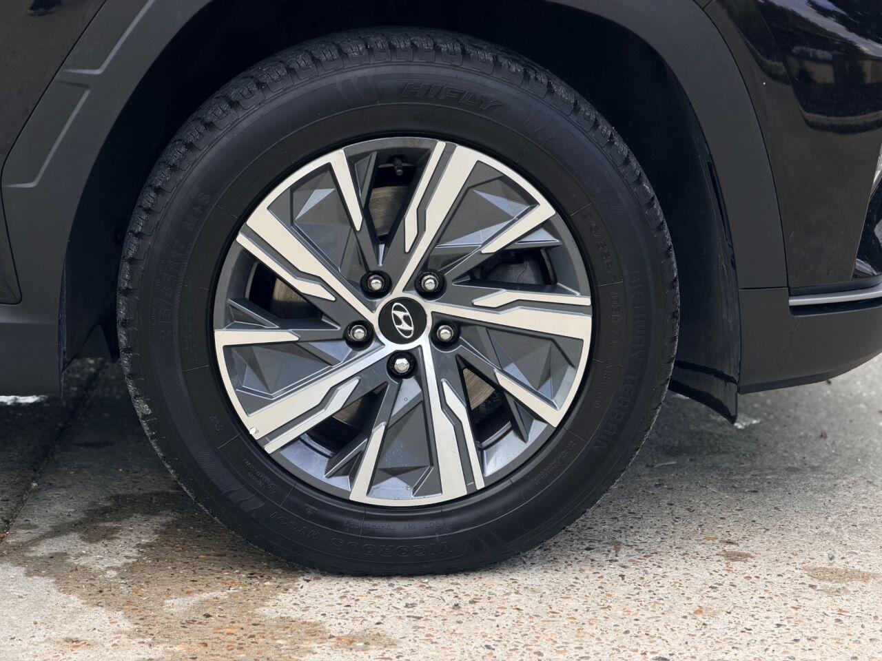 Hyundai Tucson view 15