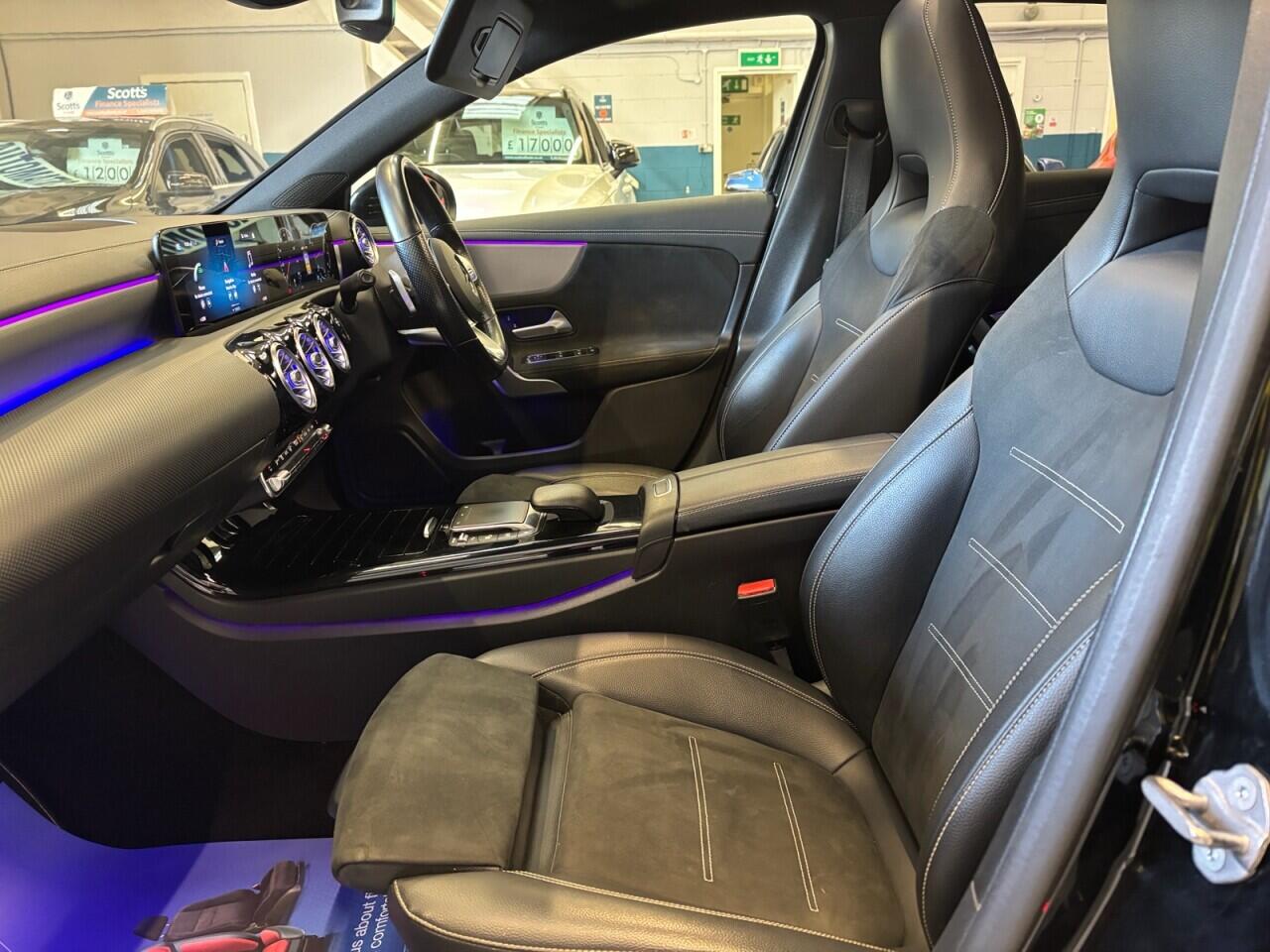 Mercedes-Benz A-Class view 26