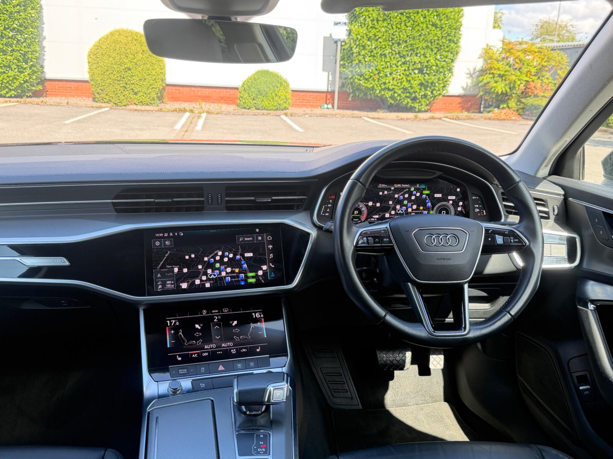 Audi A6 Saloon view 30