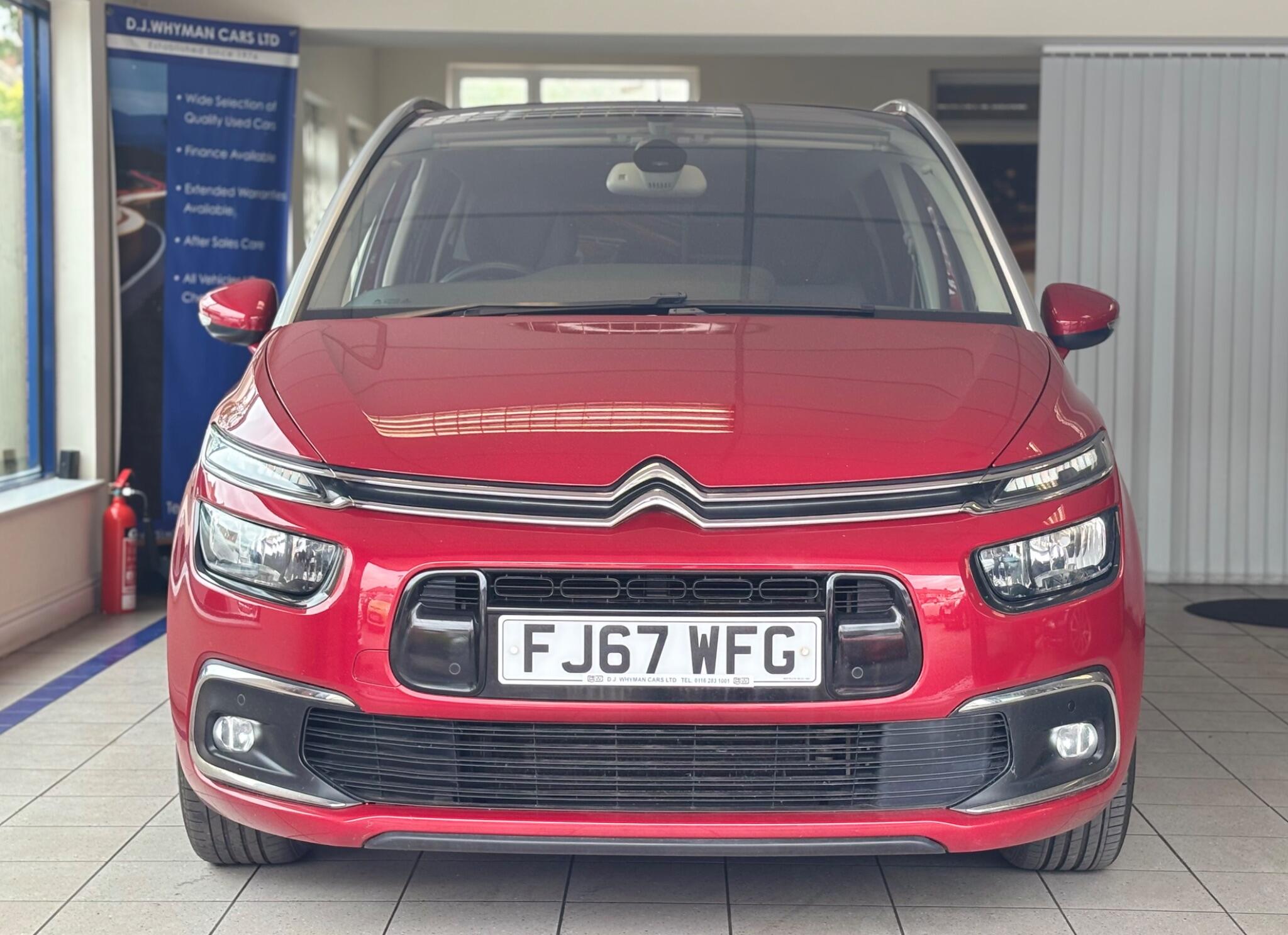Citroen Grand C4 Picasso view 2