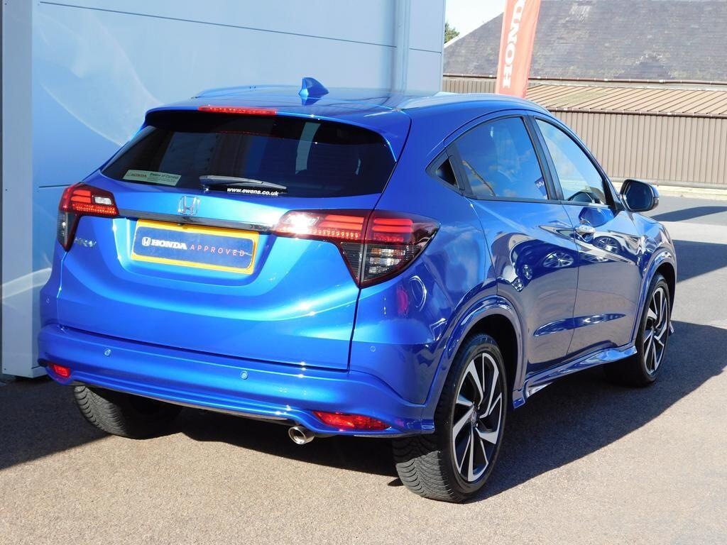 HR-V