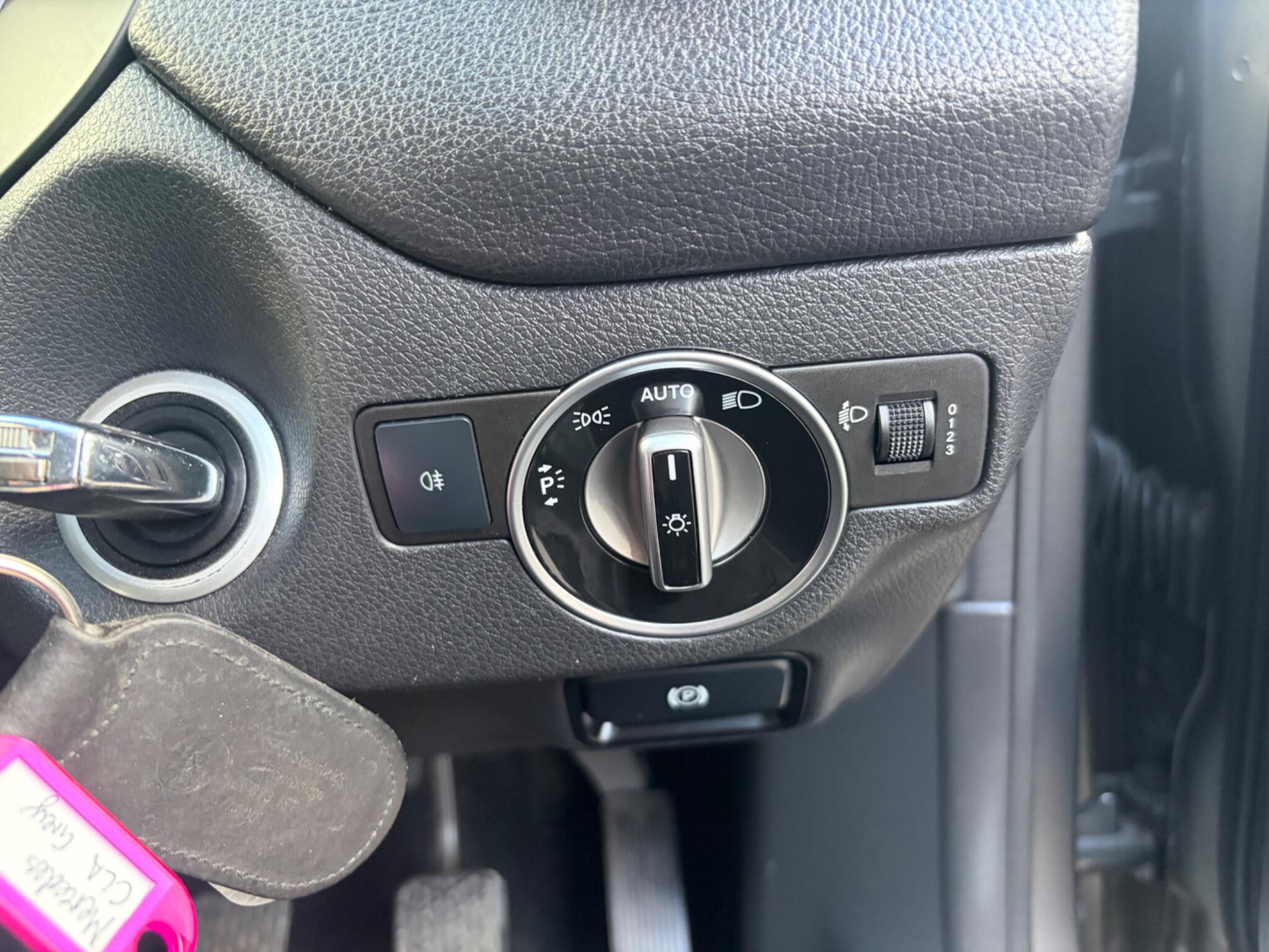Mercedes-Benz Cla view 44