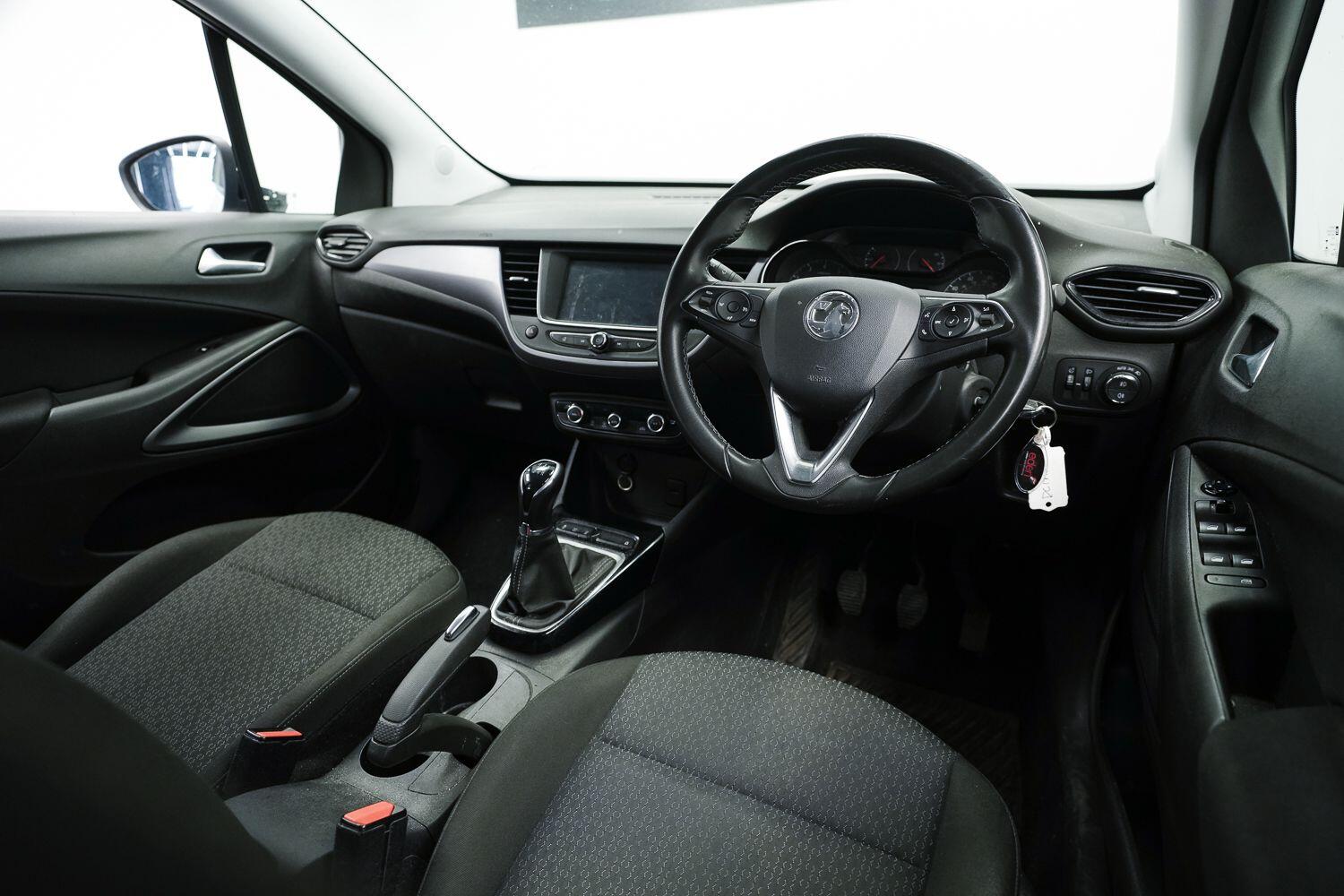 Vauxhall Crossland X view 10