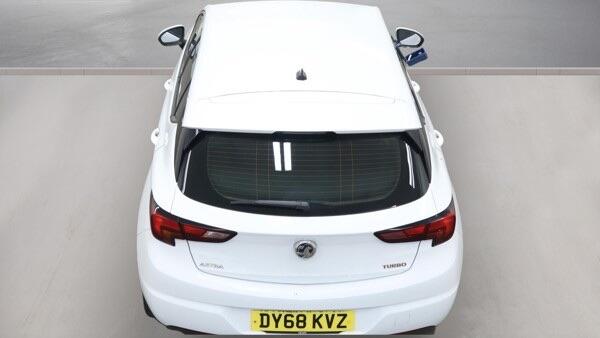 Vauxhall Astra view 13