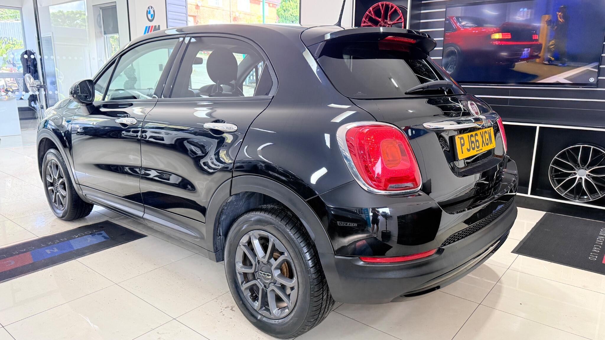 Fiat 500X view 6