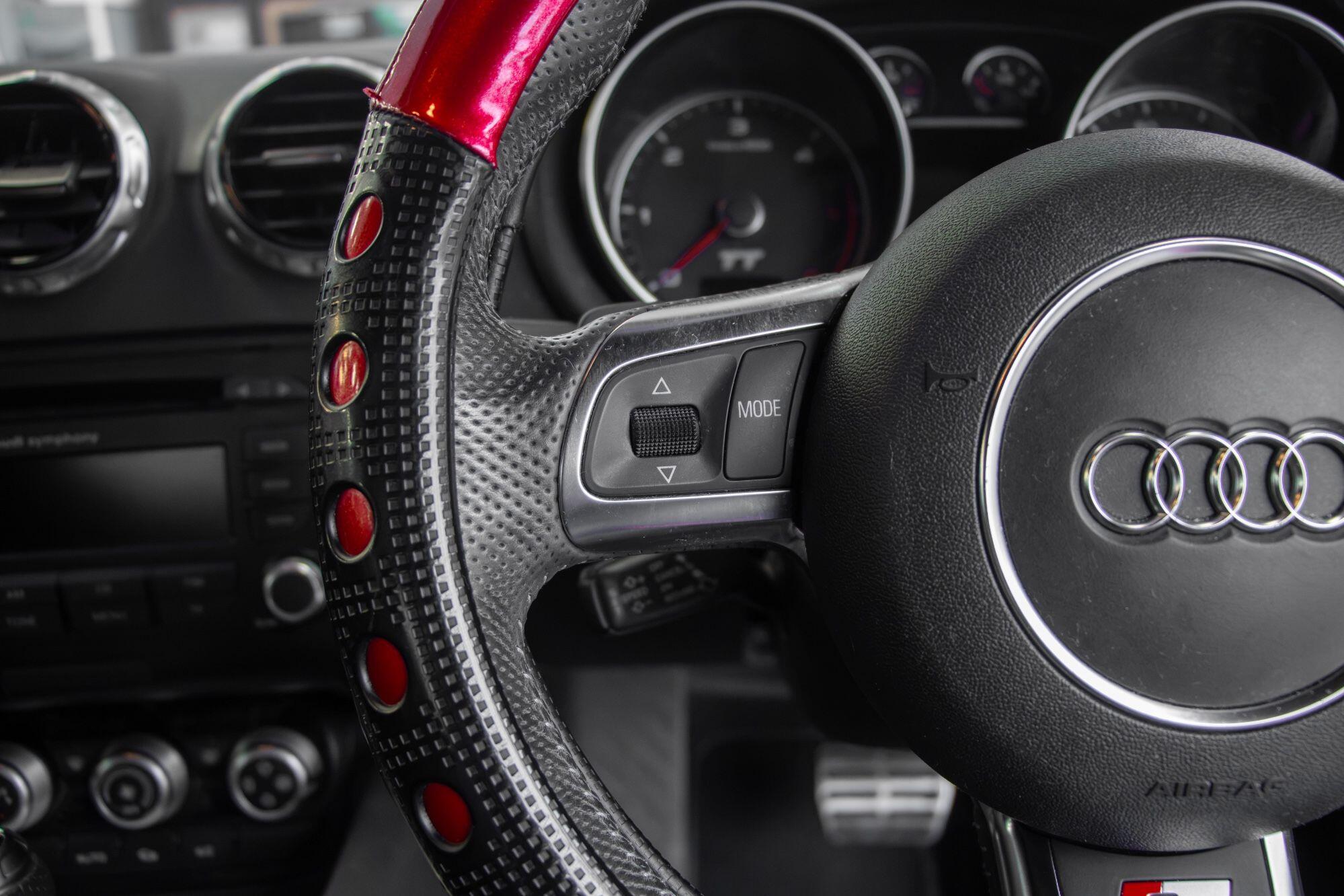 Audi TT view 39