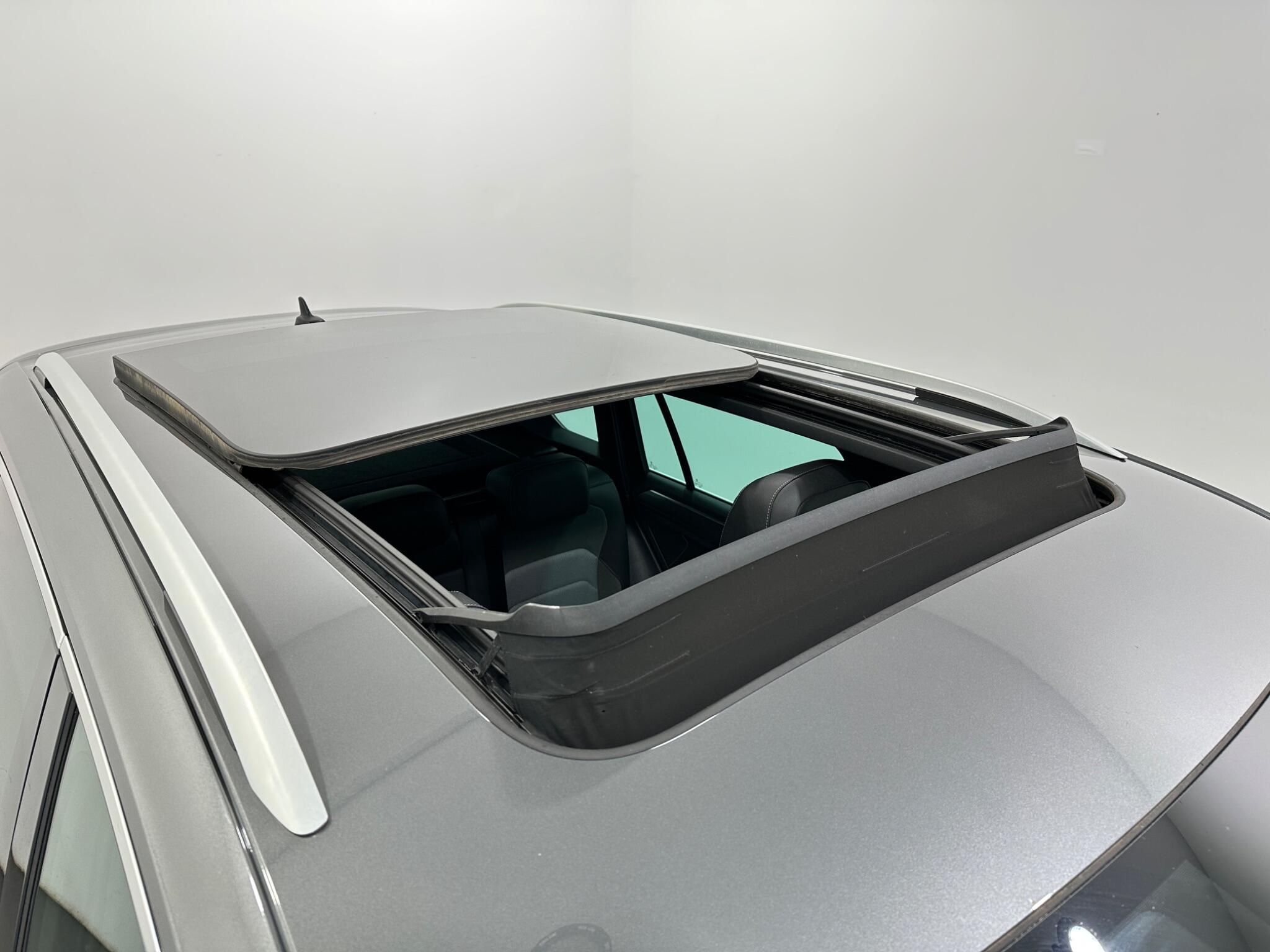 Volkswagen Tiguan view 57
