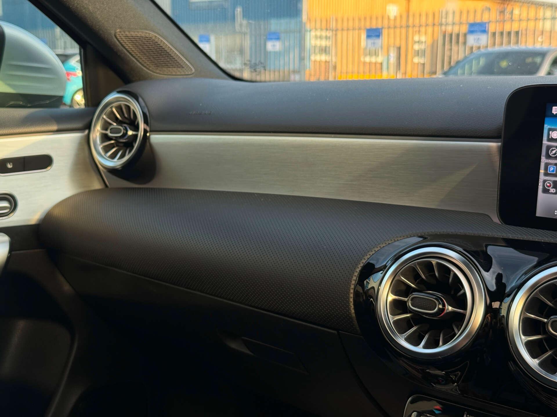 Mercedes-Benz A Class view 59
