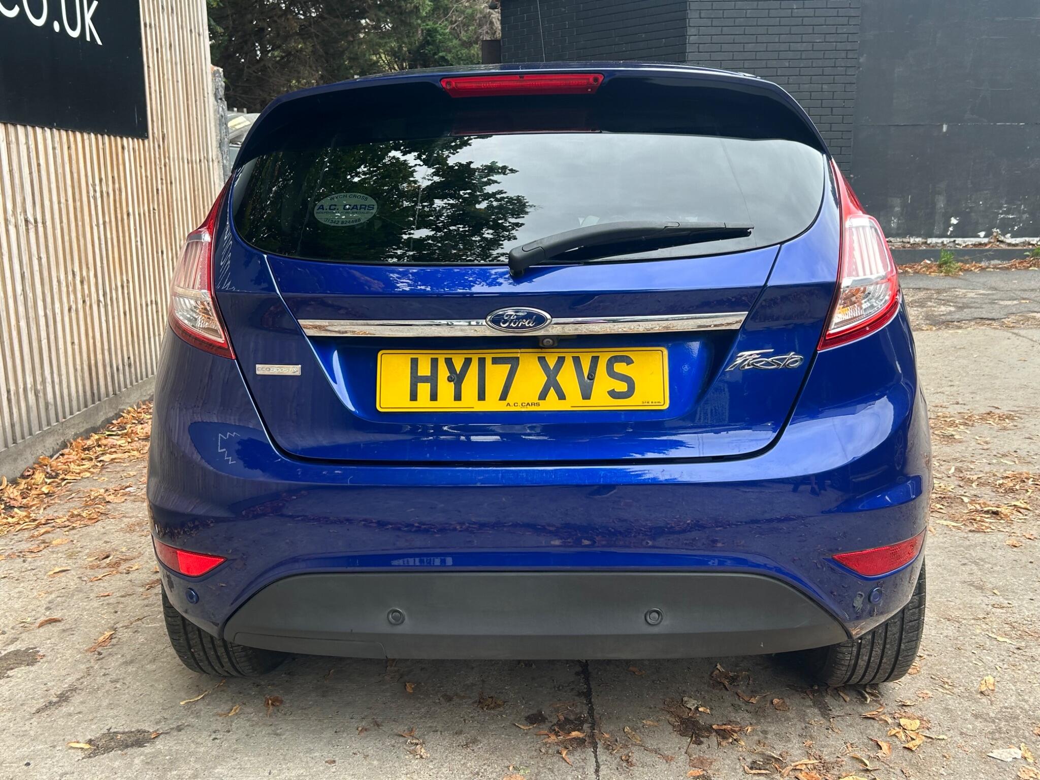 Ford Fiesta view 16