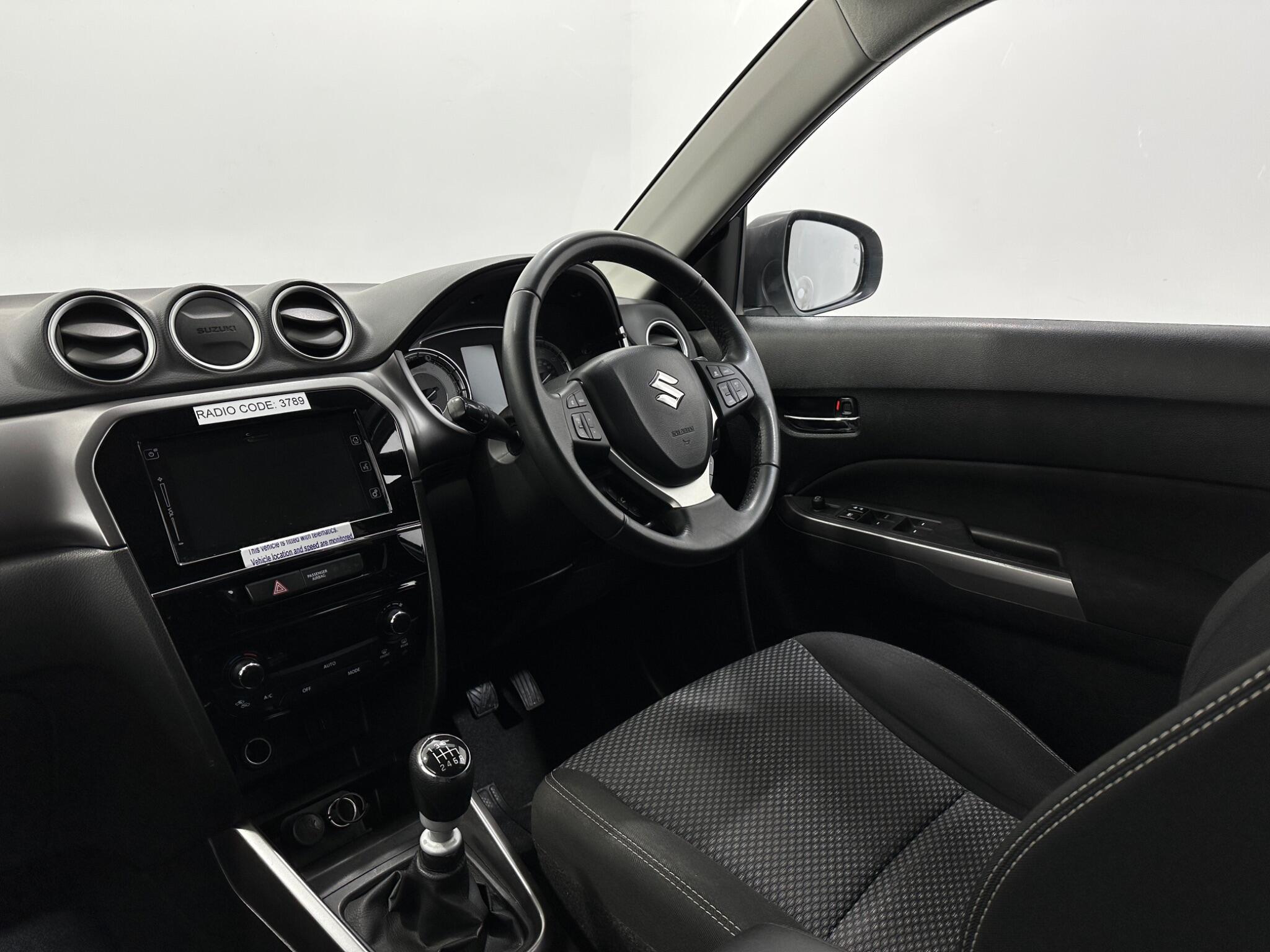 Suzuki Vitara view 29