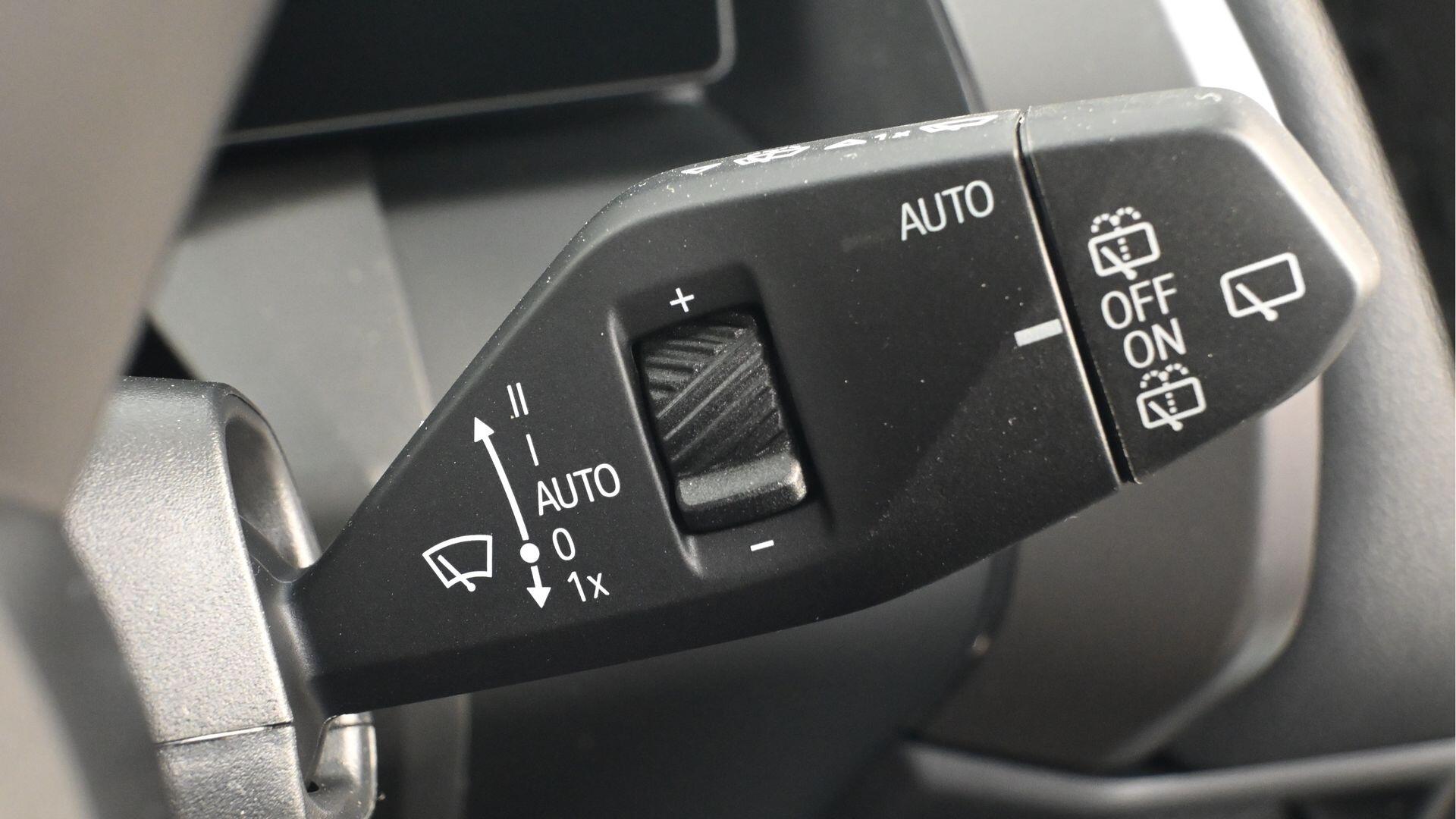 BMW X3 view 34