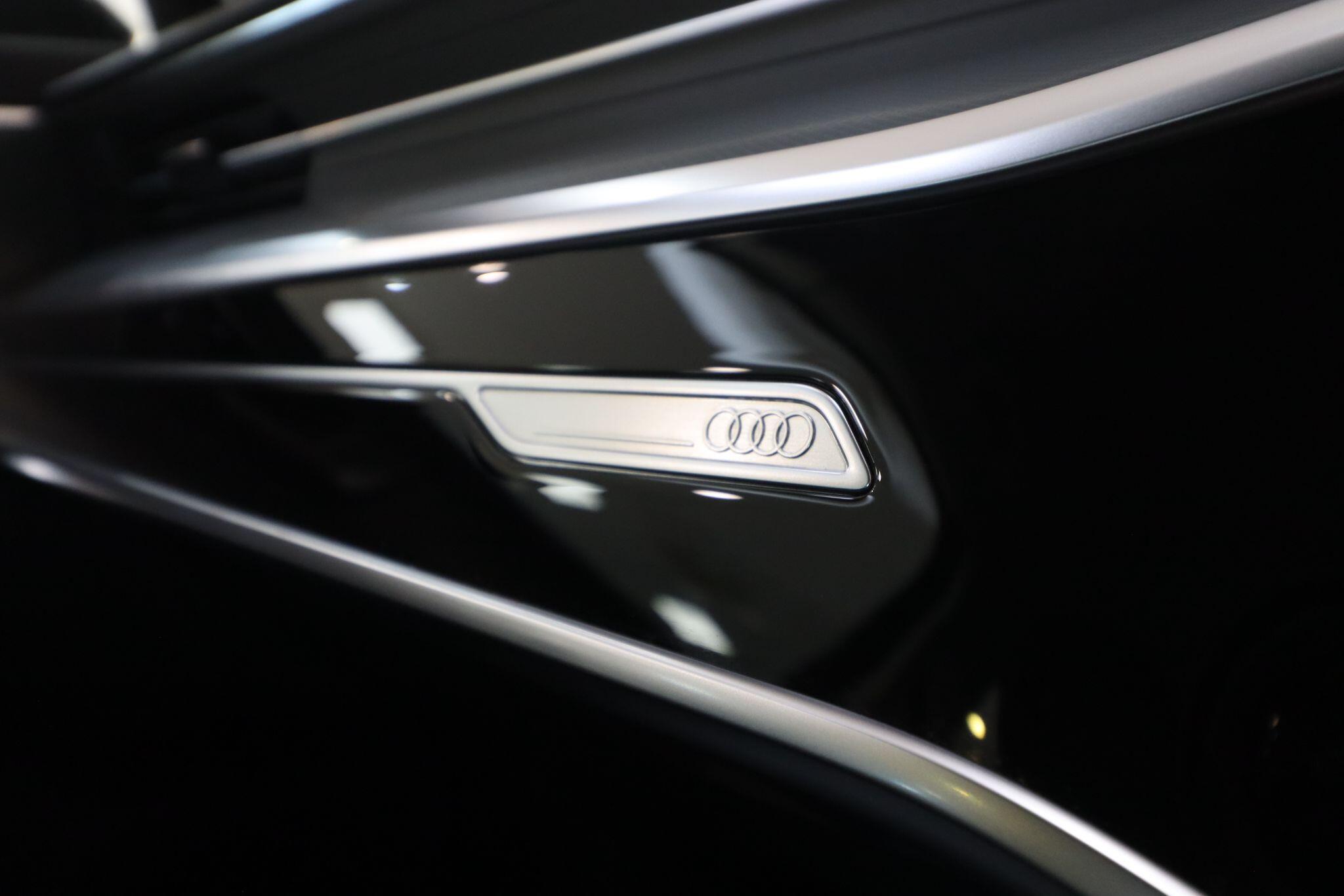 Audi A6 Saloon view 48