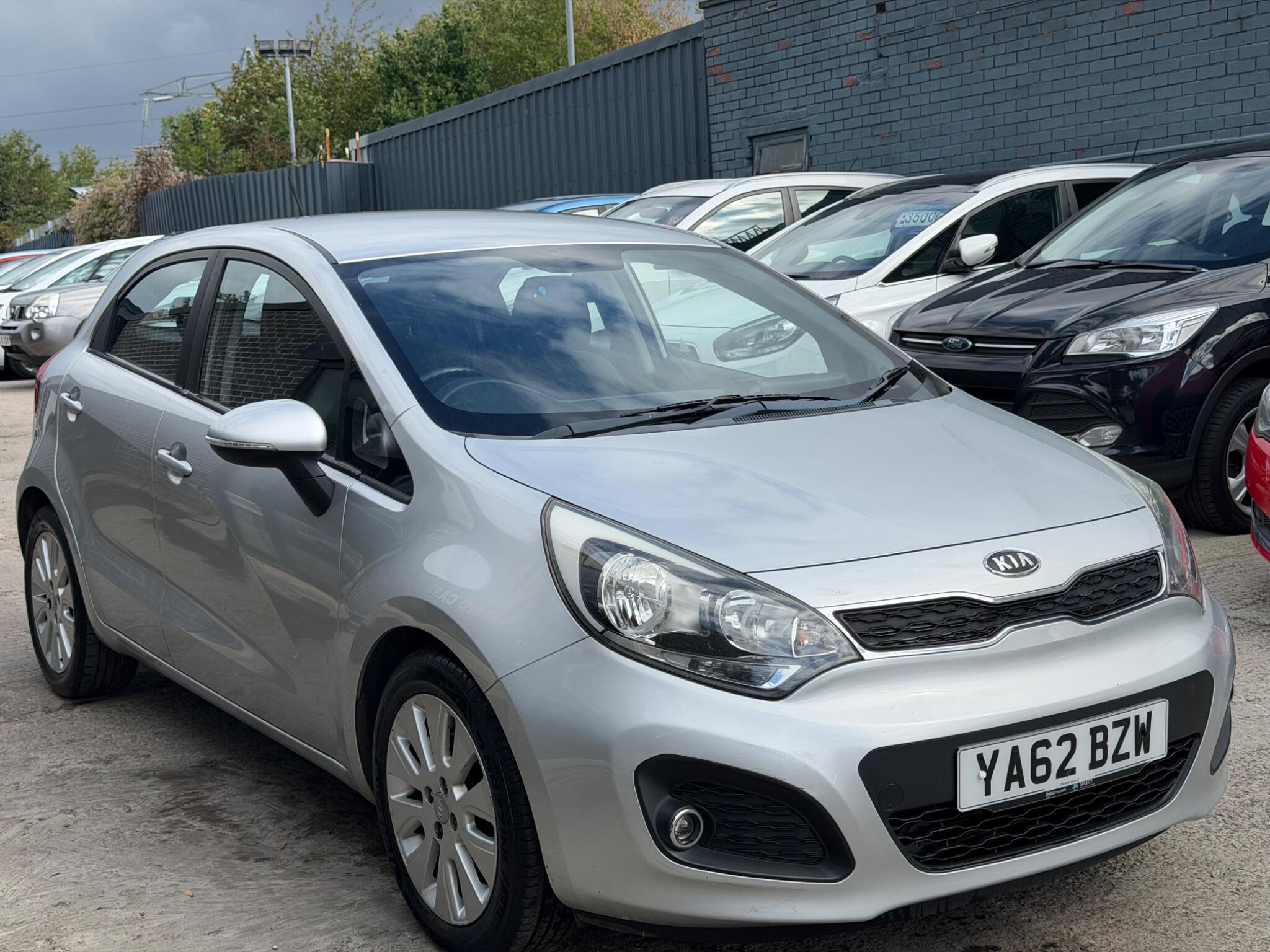 Kia Rio view 3