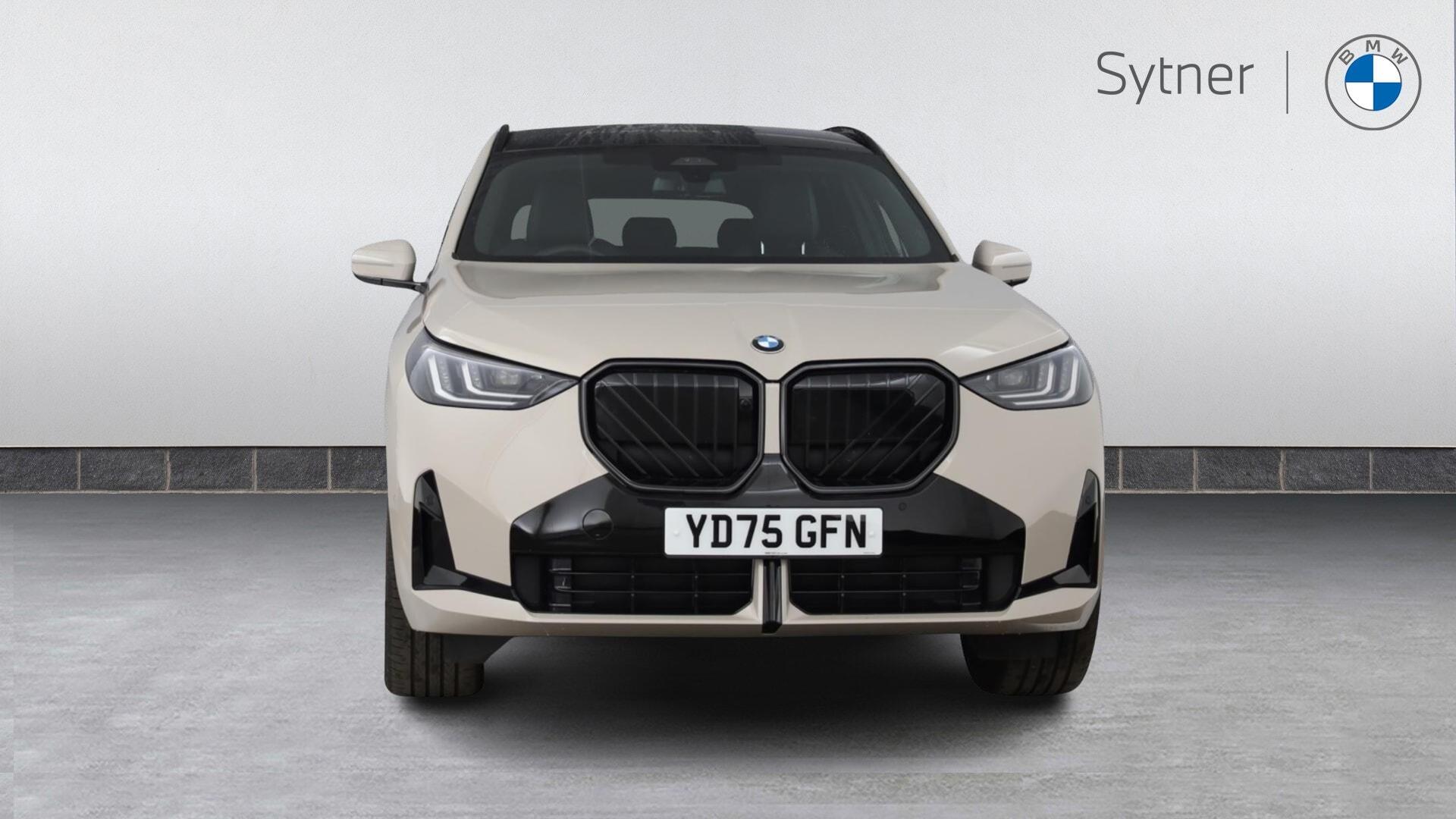 BMW X3 view 16