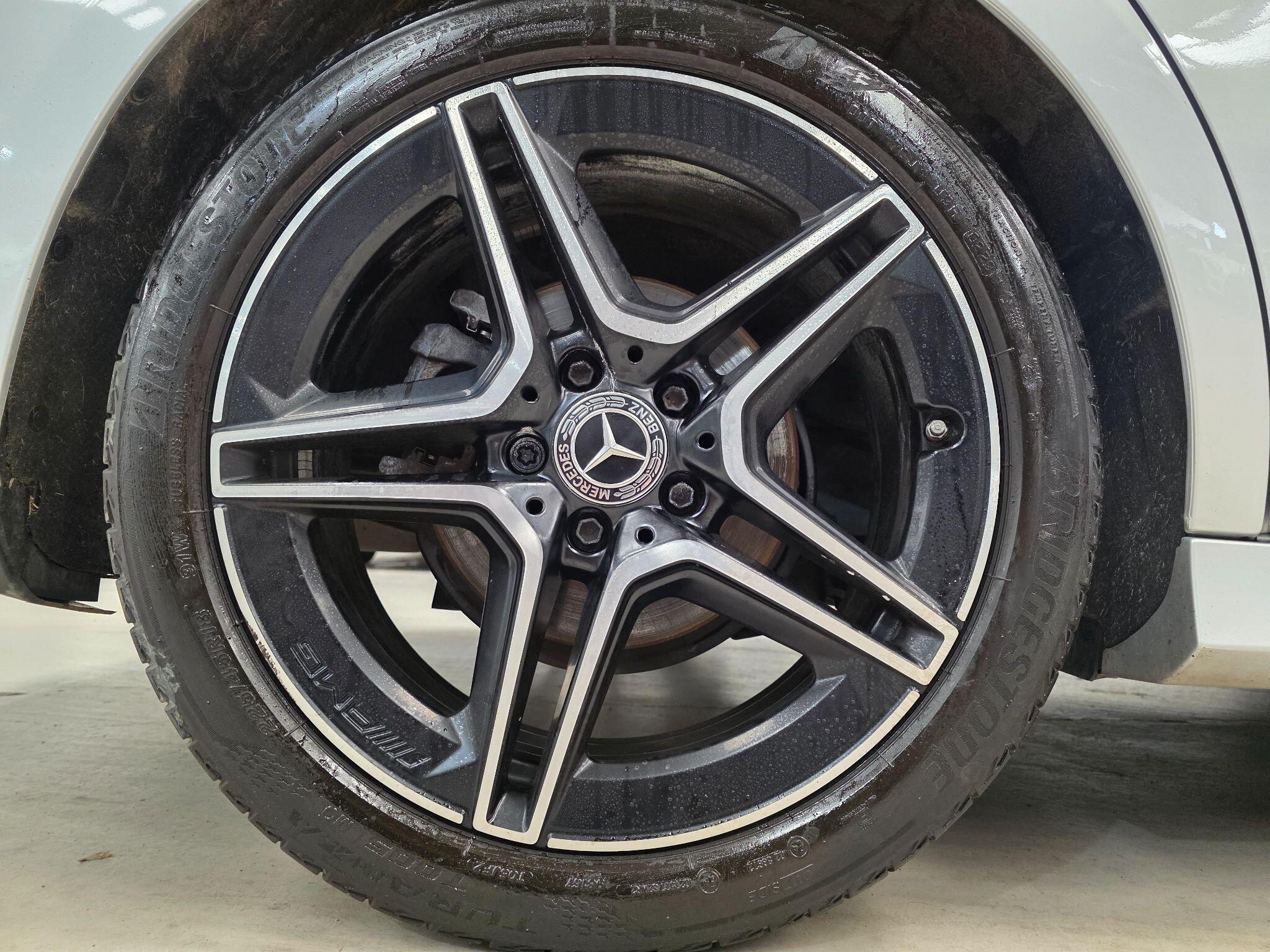 Mercedes-Benz Cla view 30