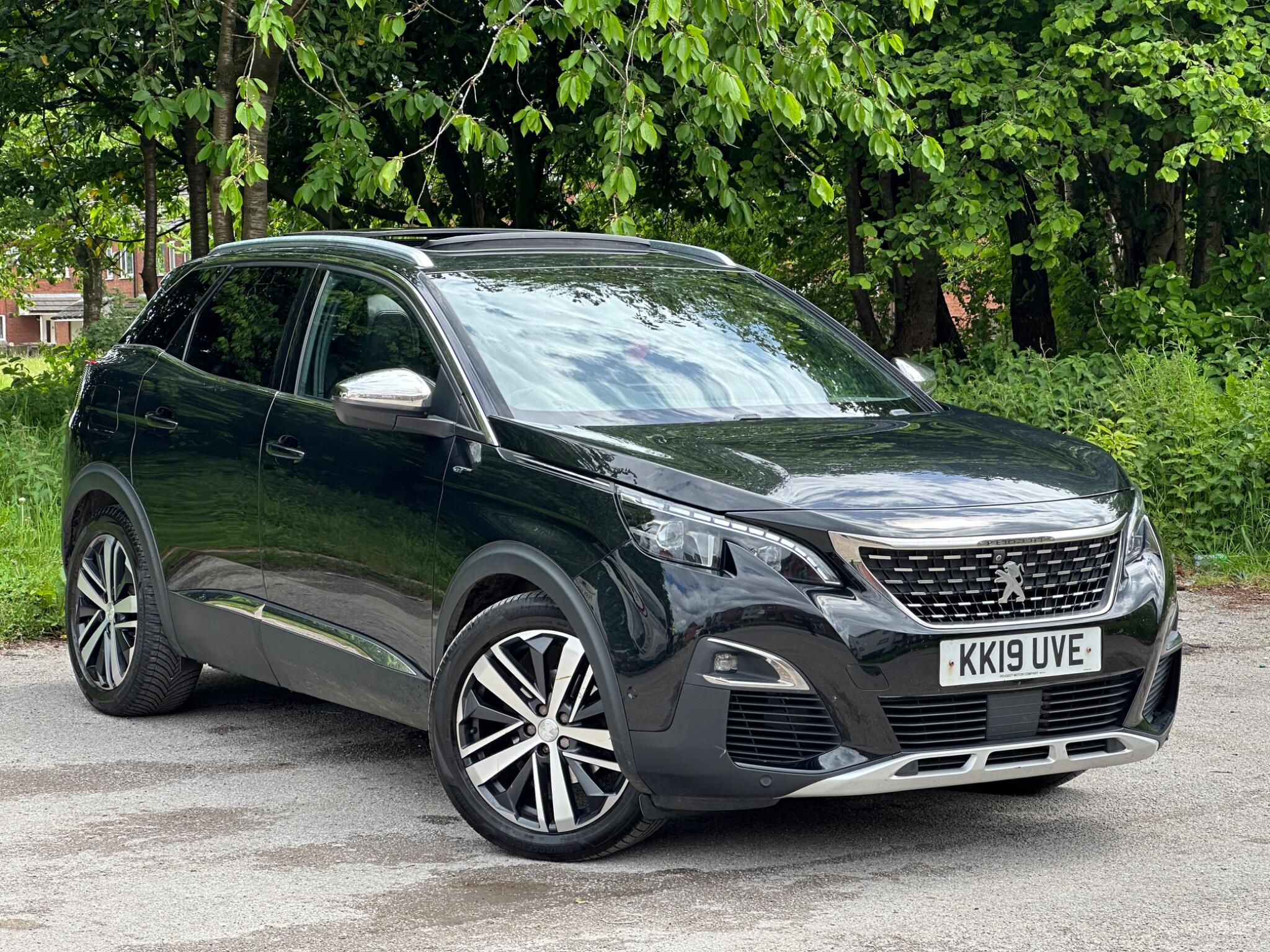 Peugeot 3008 view 2