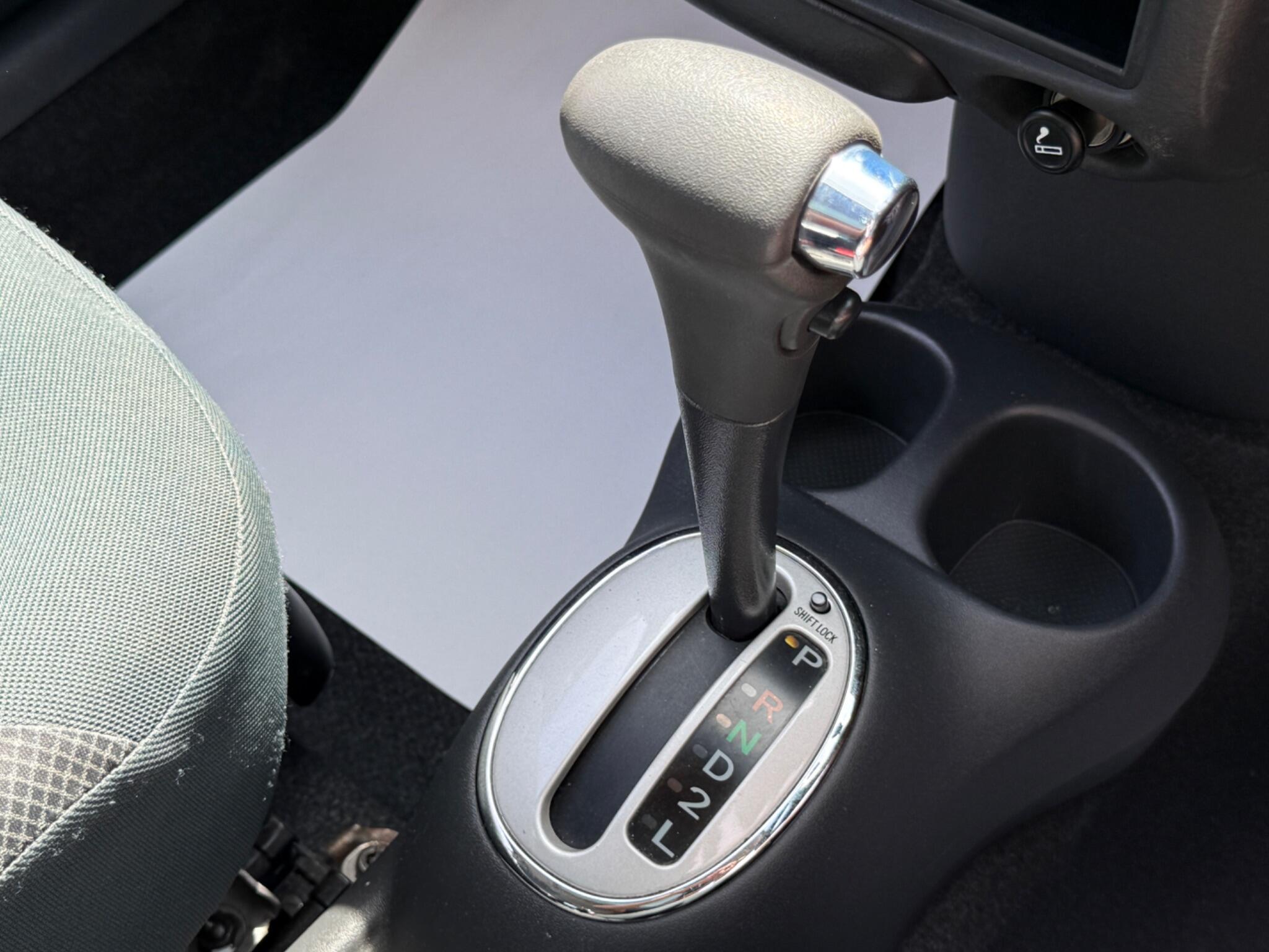 Toyota Yaris - Image 43