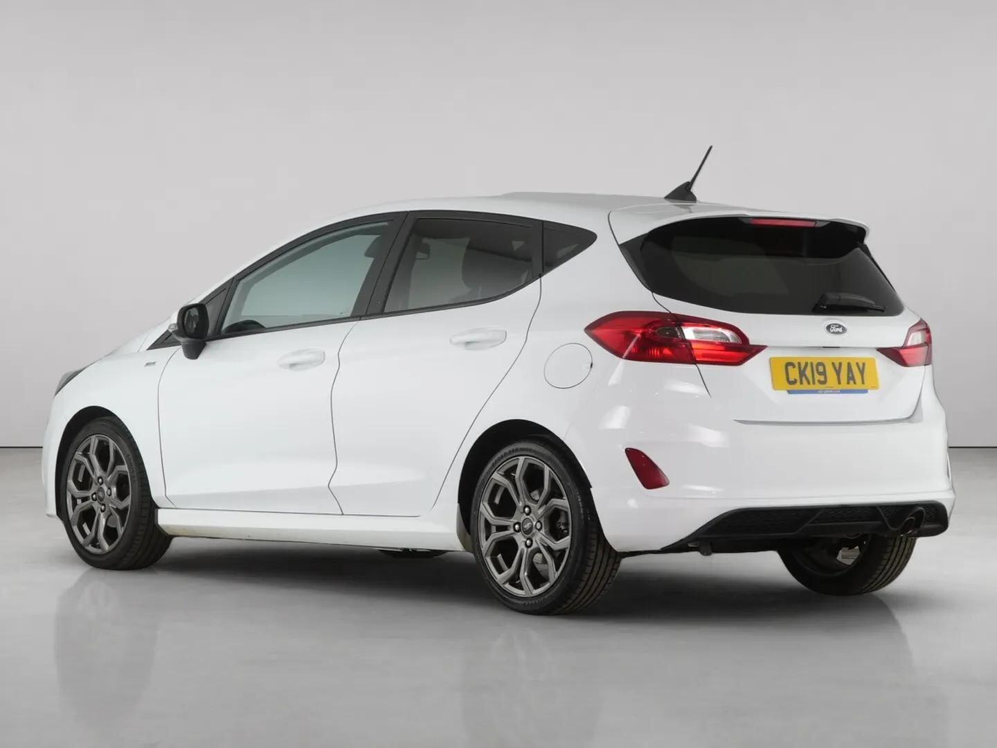 Ford Fiesta view 6