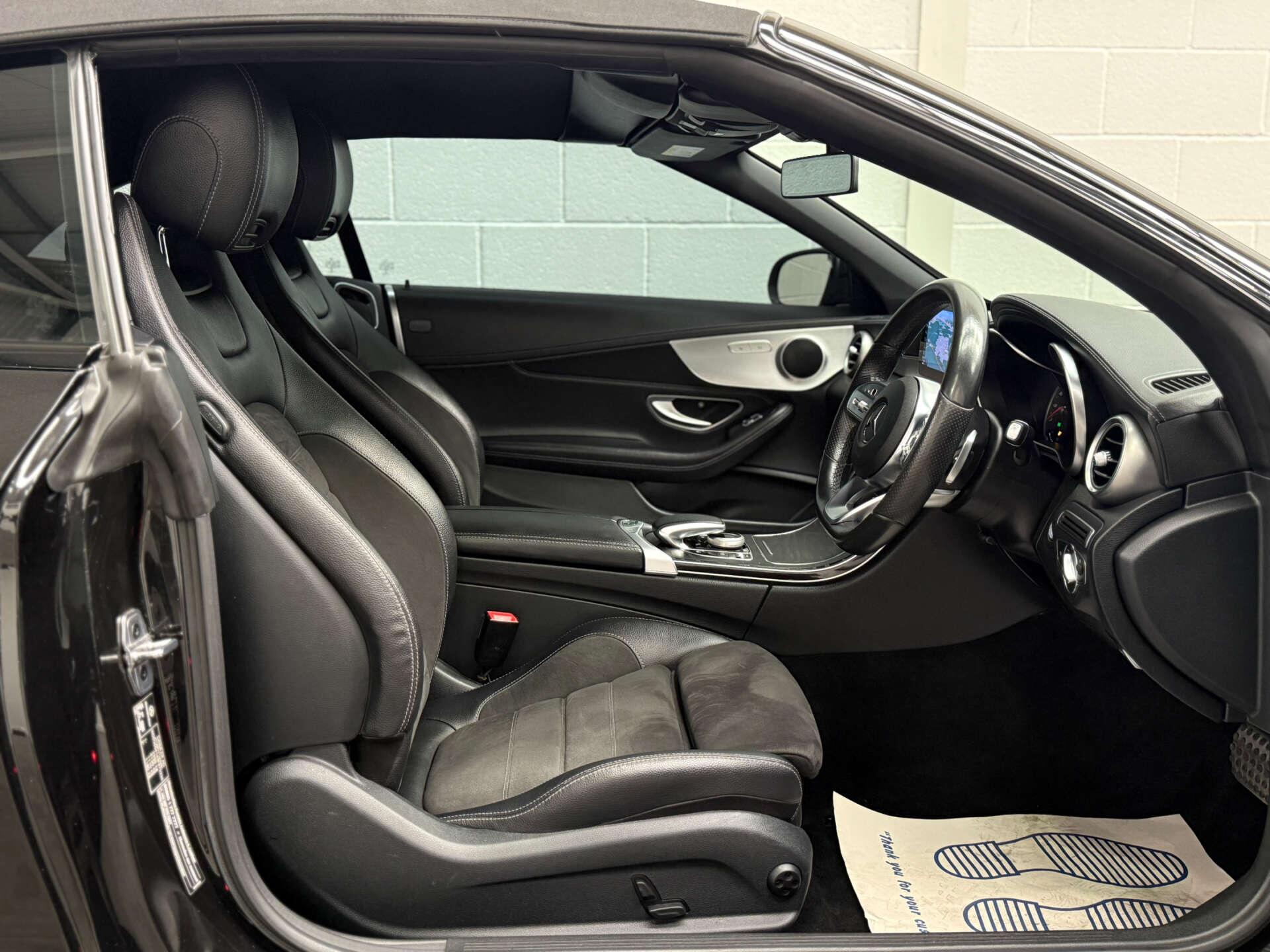 Mercedes-Benz C-Class view 24