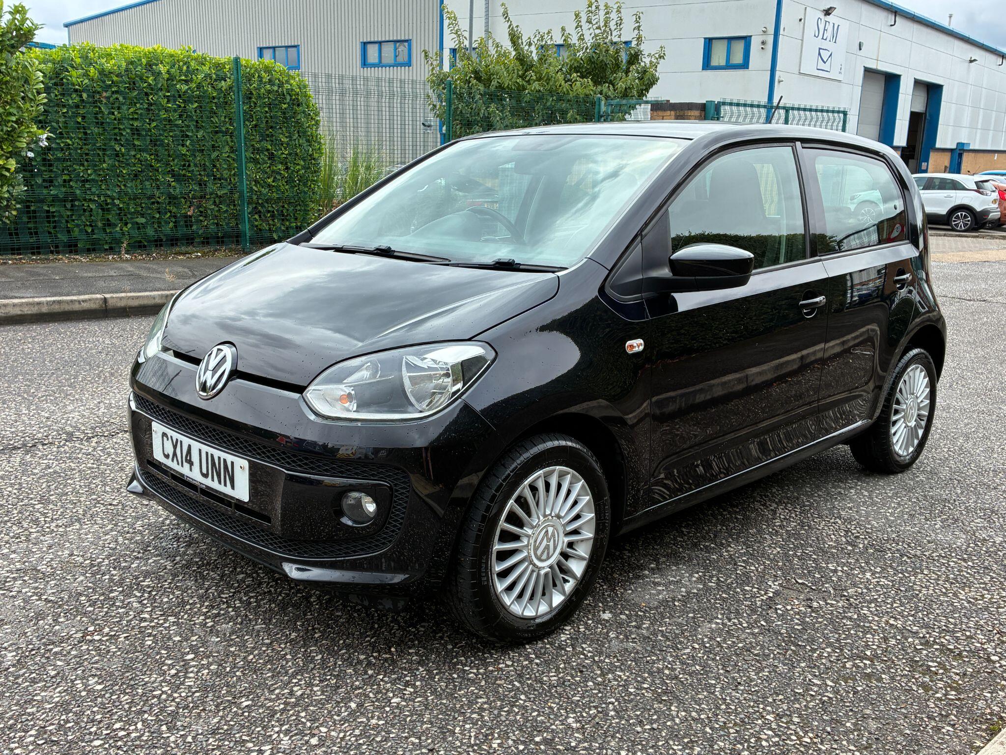 Volkswagen Up! view 3