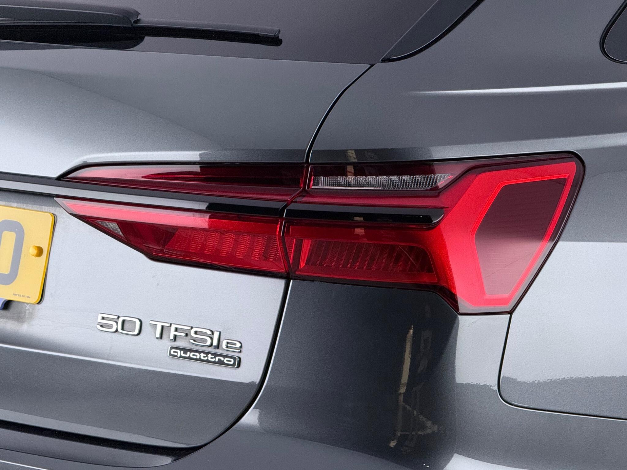 Audi A6 view 6