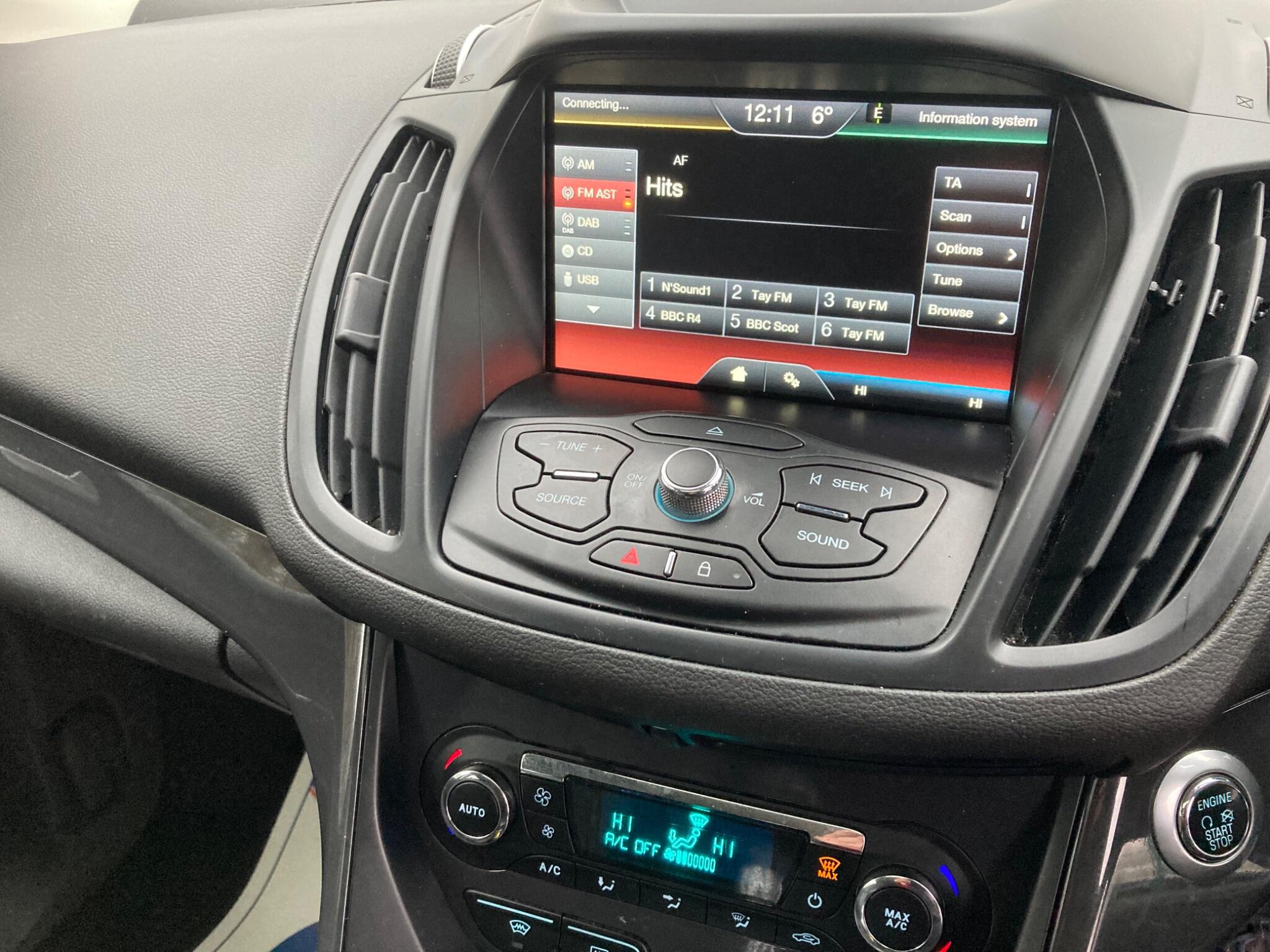 2016 Ford Kuga image 16