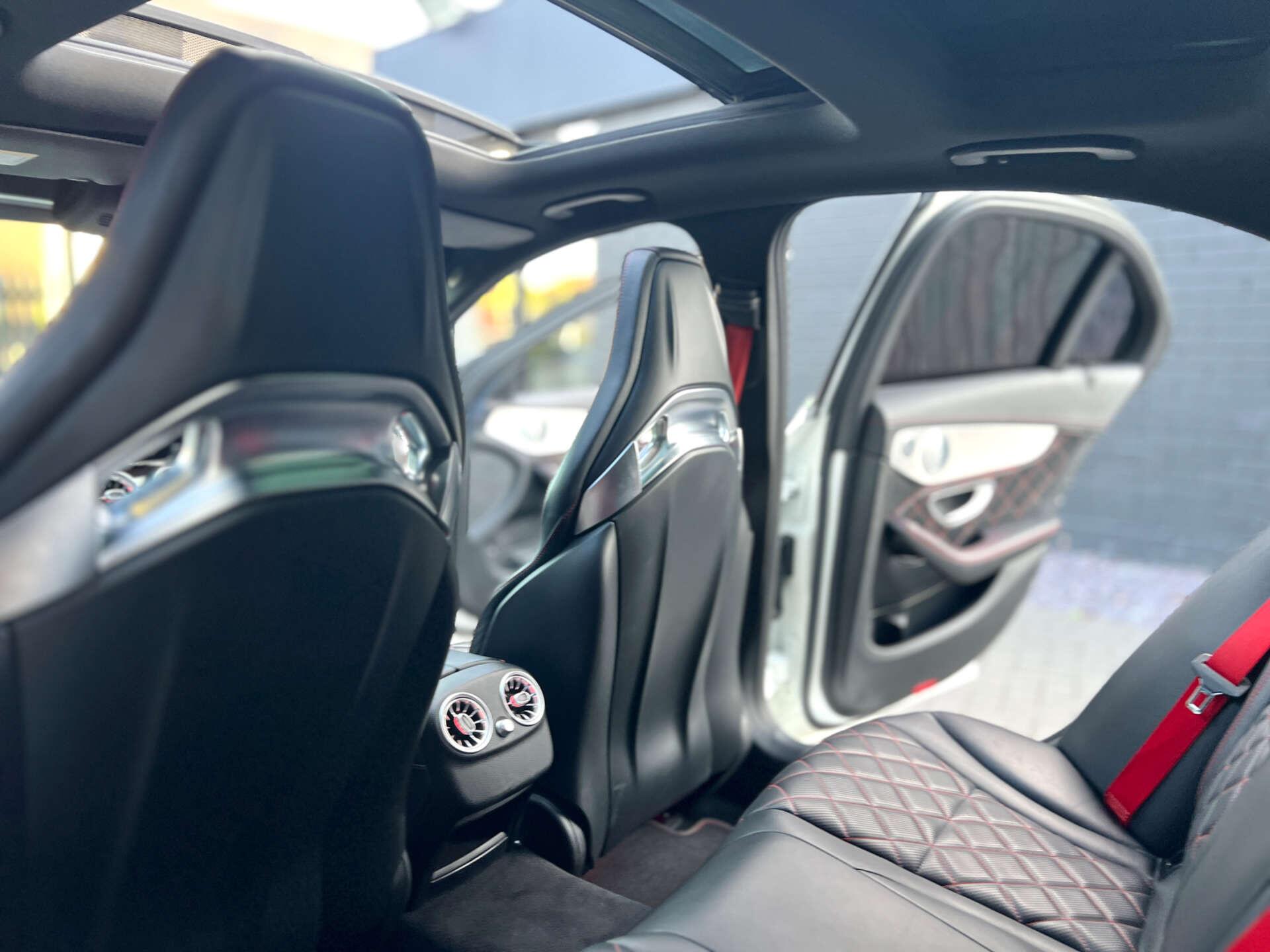 Mercedes-Benz C Class view 17