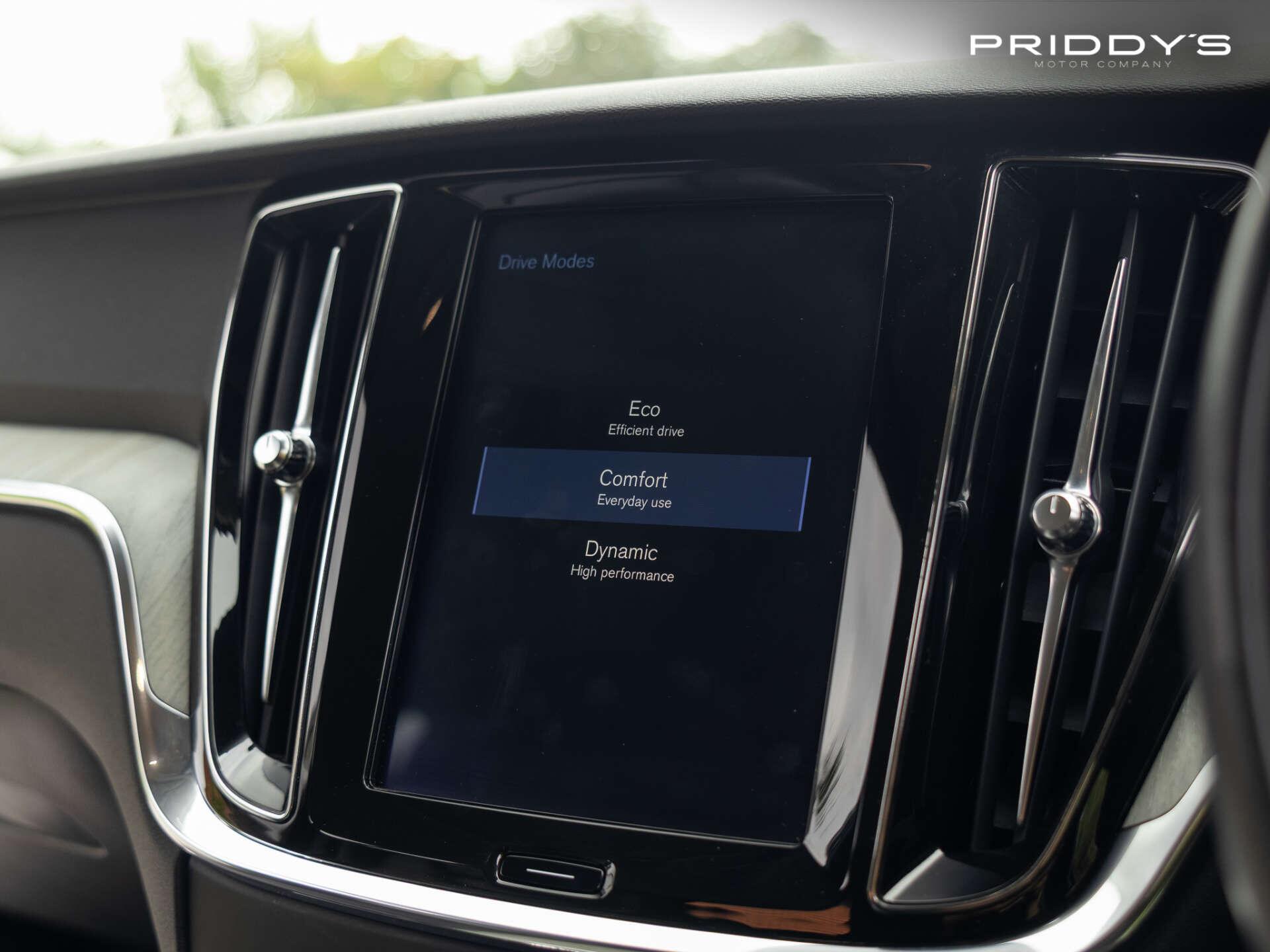 Volvo V60 view 16