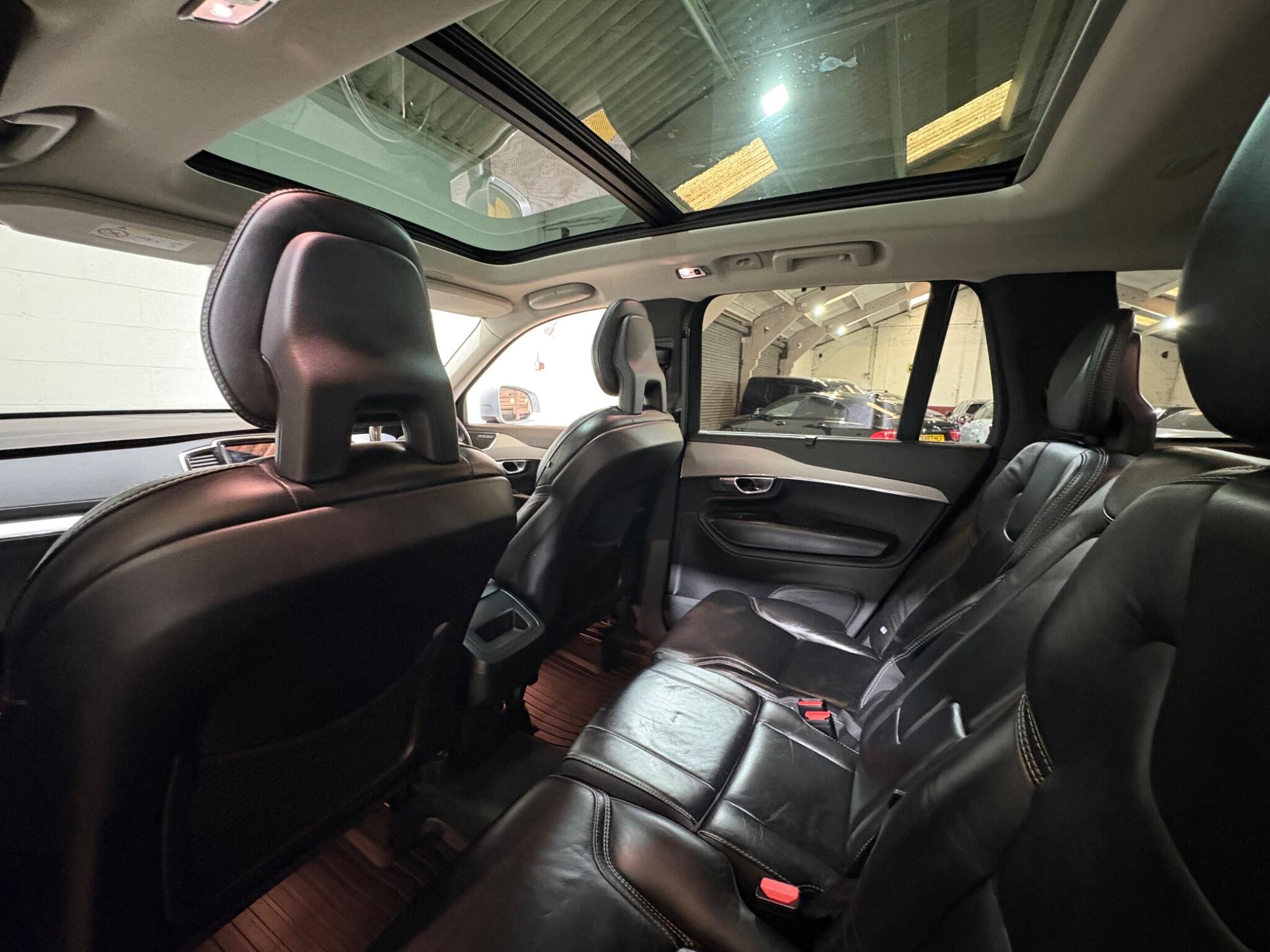 Volvo XC90 view 94