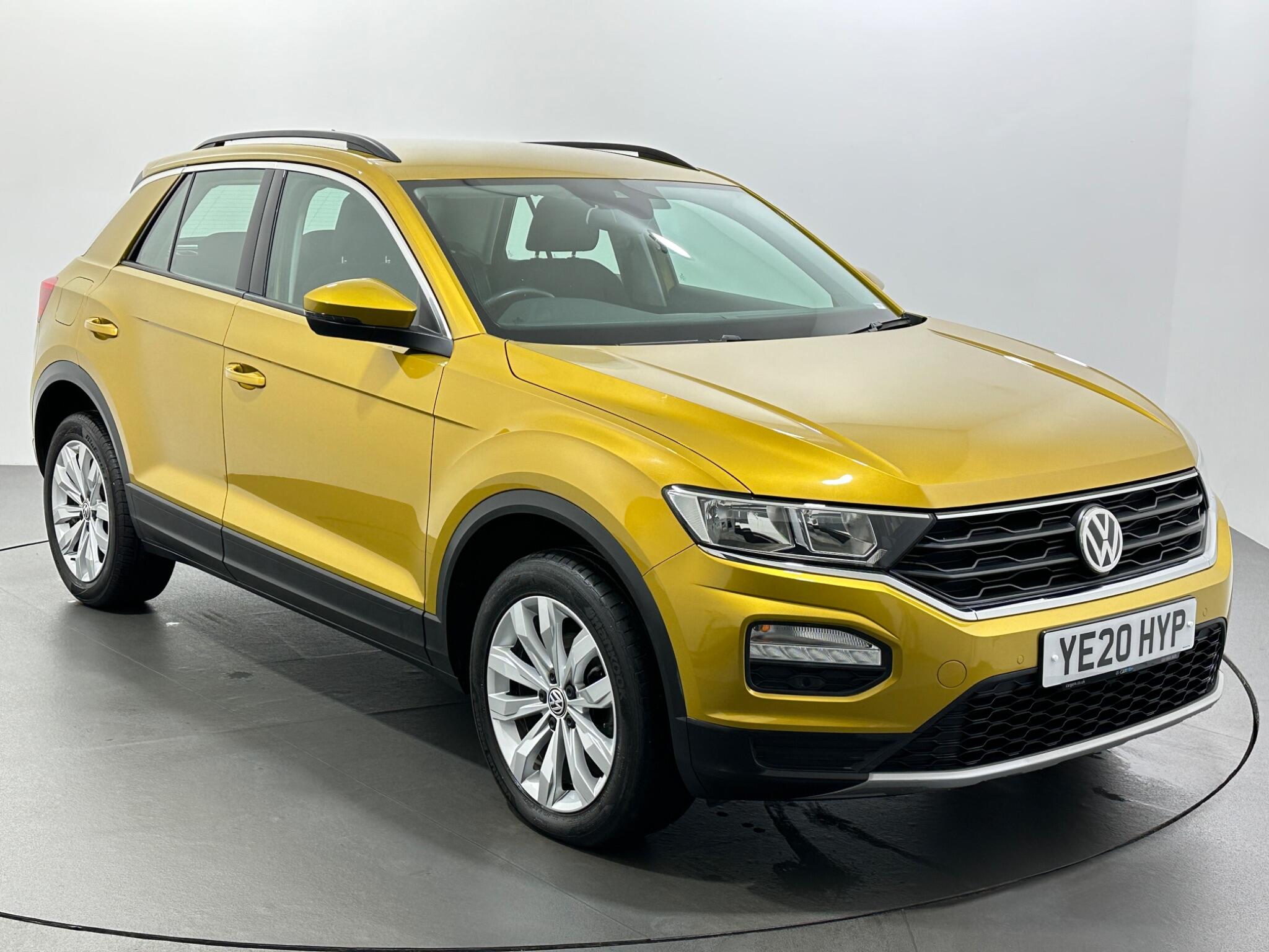 2020 Volkswagen T-Roc in Yellow for sale