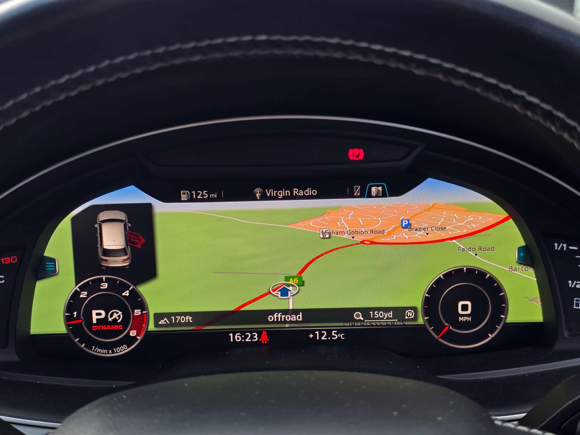Audi SQ7 view 36