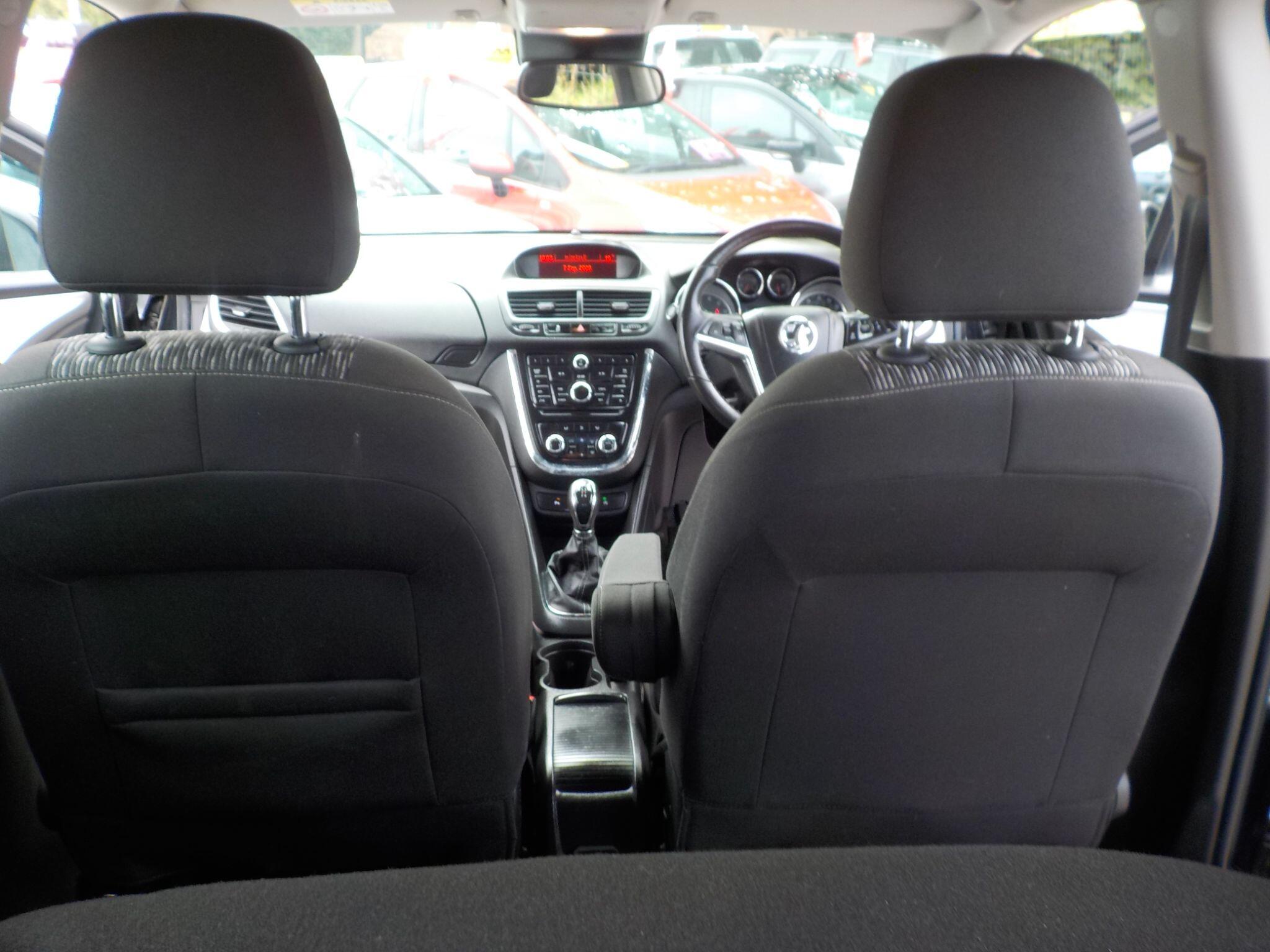 Vauxhall Mokka 1.6i Exclusiv 2WD Euro 6 (s/s) 5dr