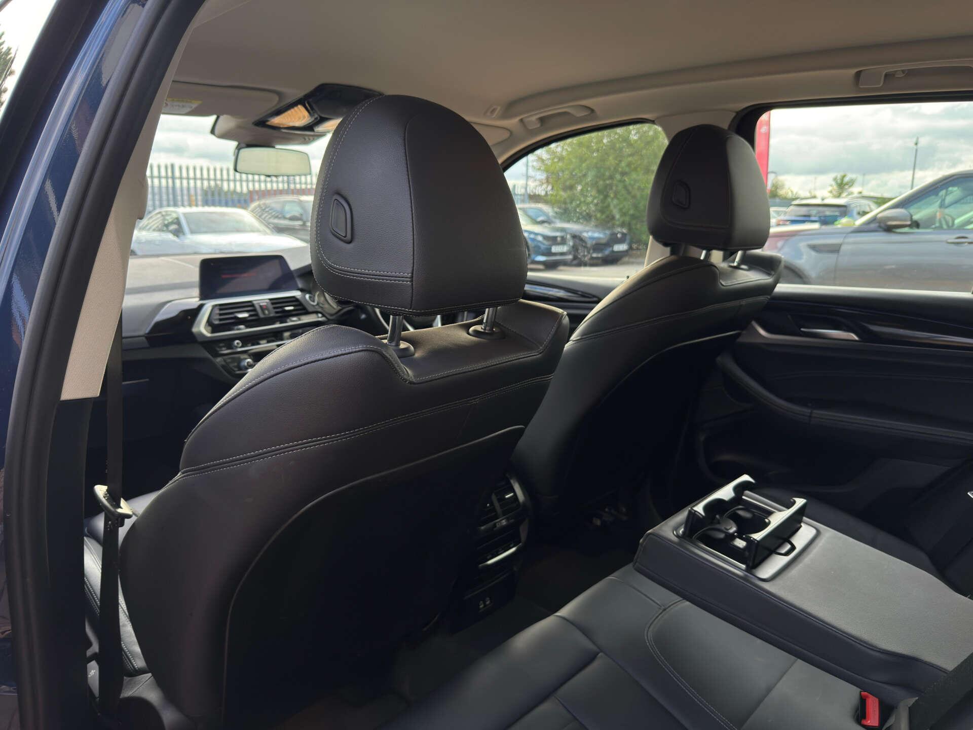 BMW X3 view 36