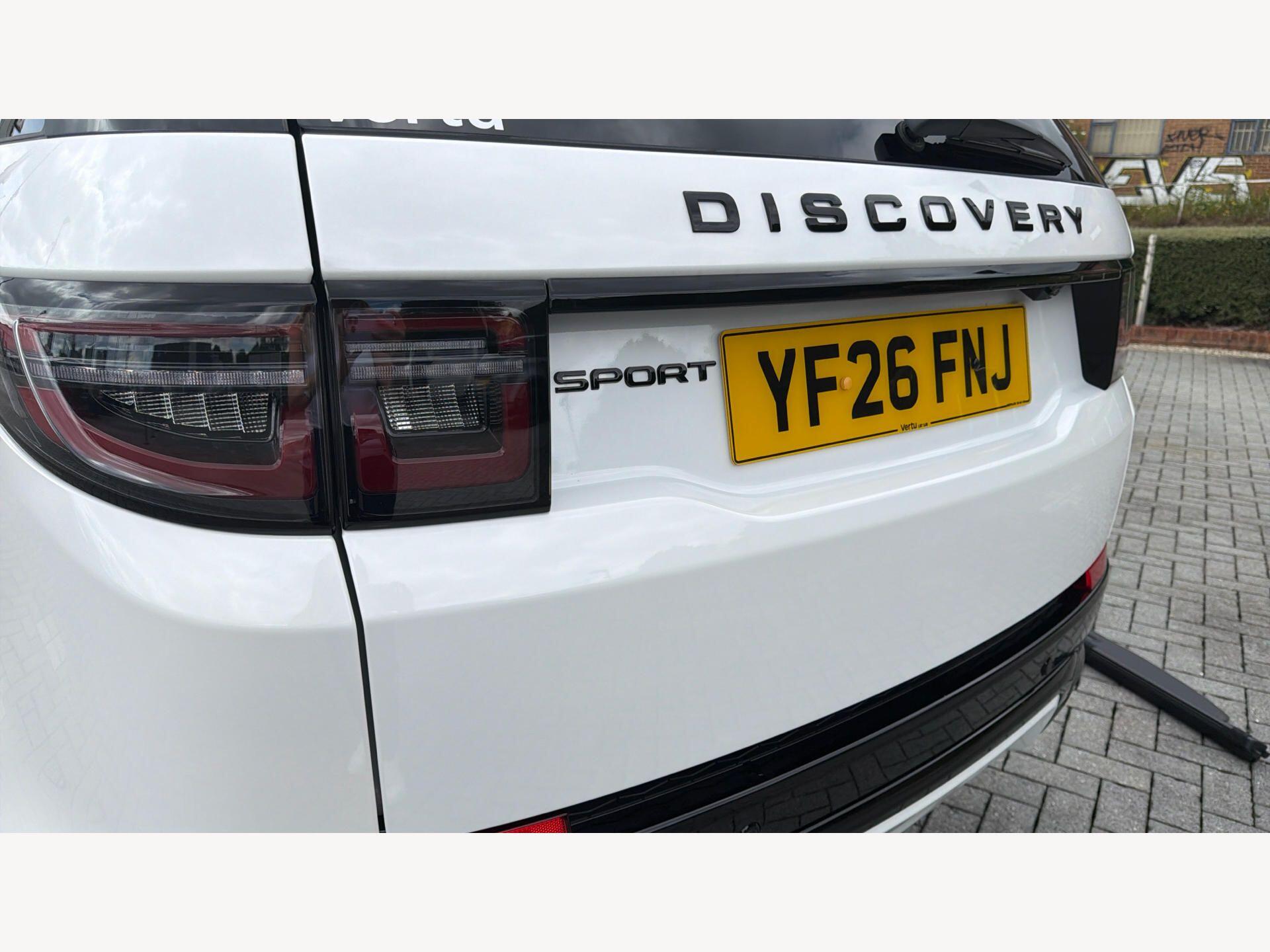 Land Rover Discovery Sport view 23
