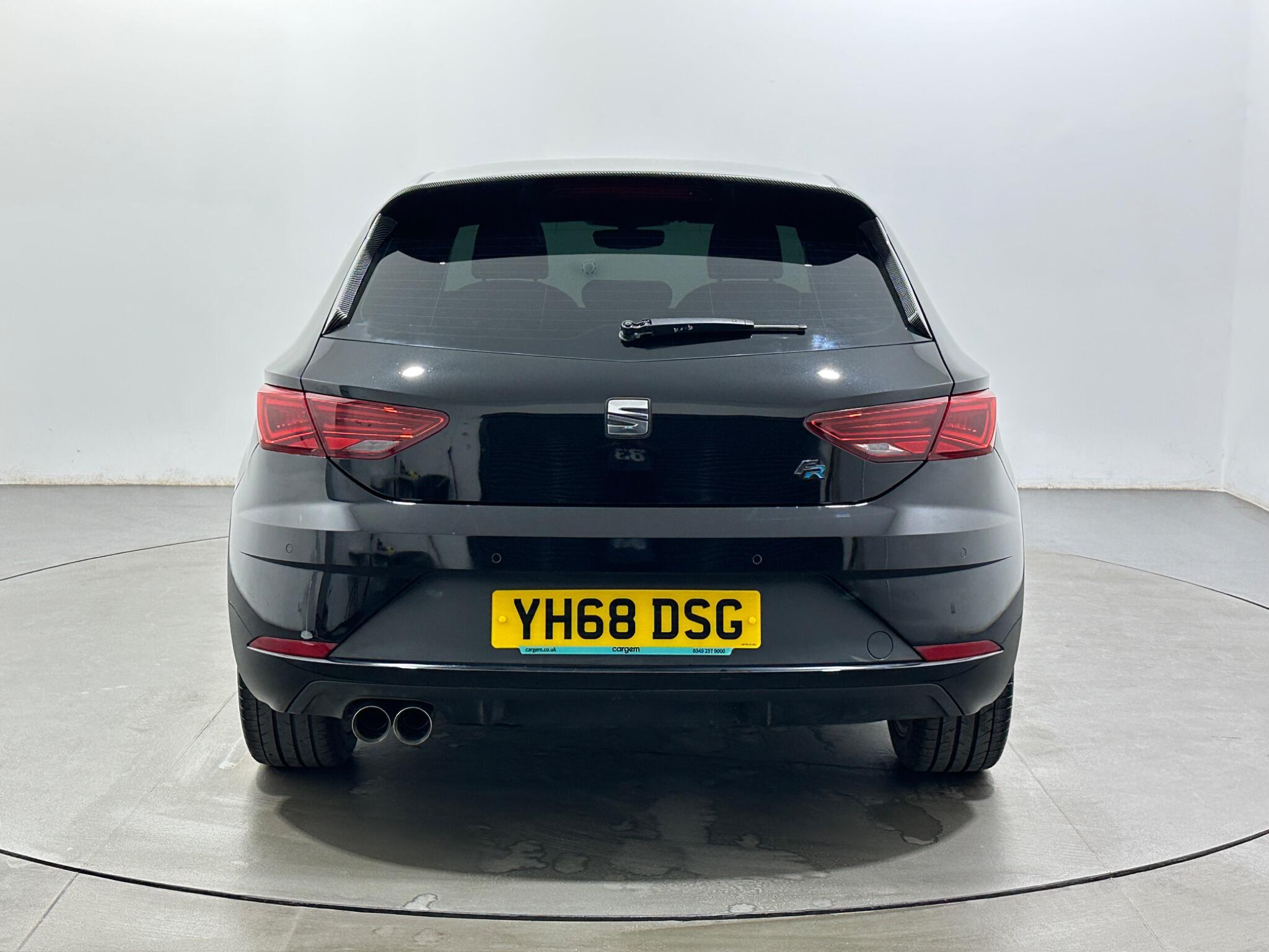 Seat Leon view 7