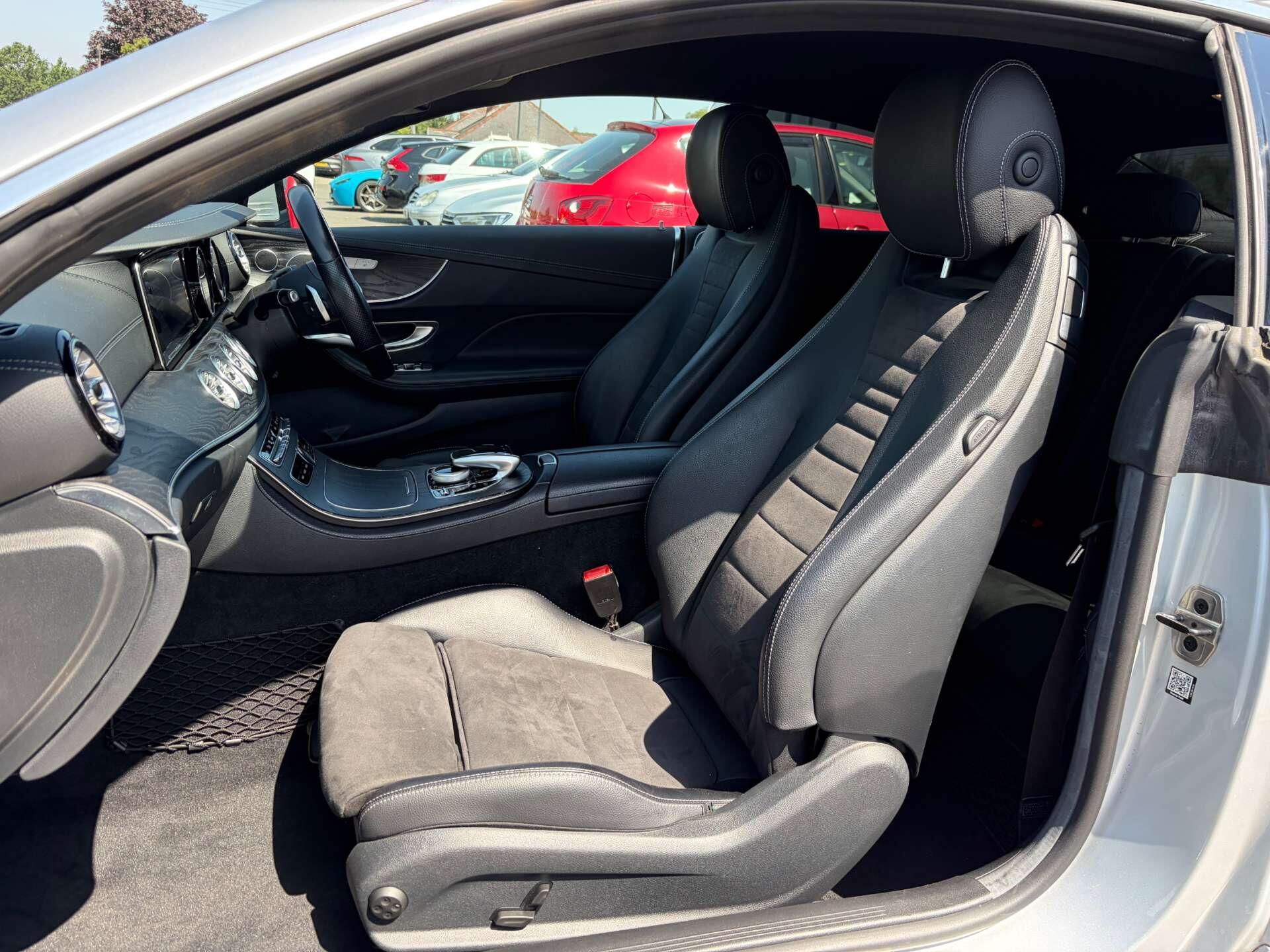 Mercedes-Benz E Class view 17