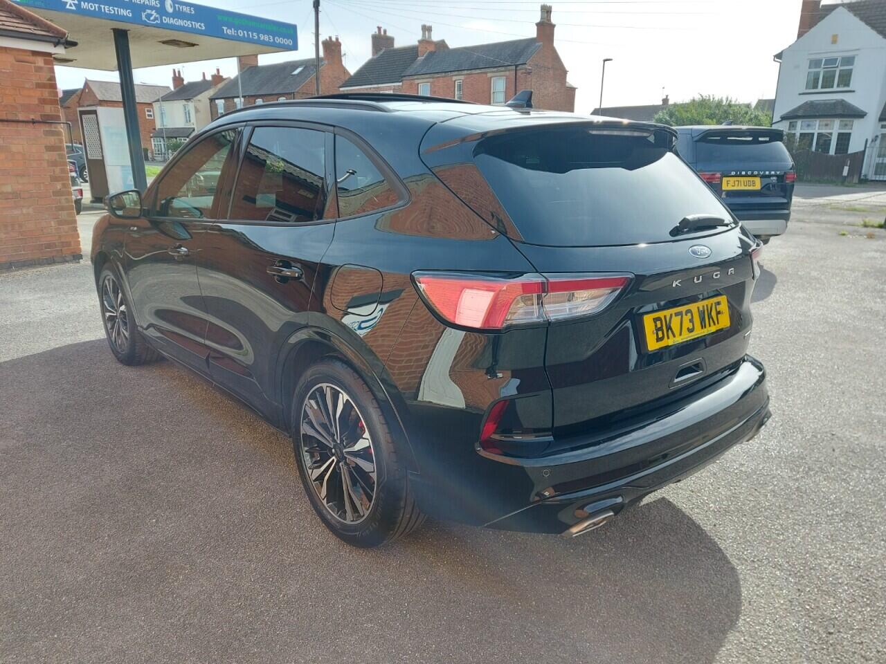 Ford Kuga view 4