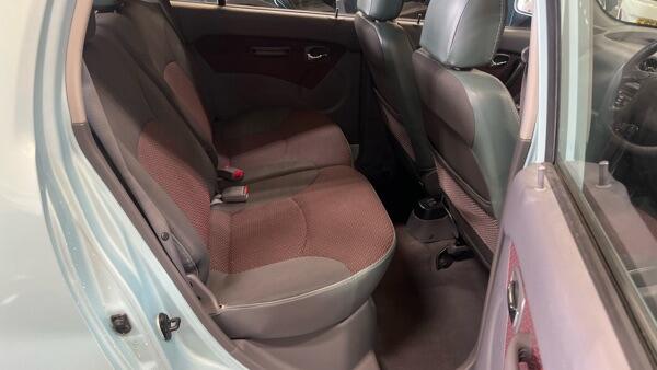 Hyundai Amica view 10