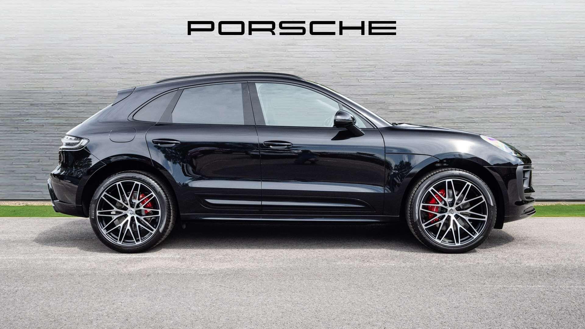 Porsche Macan view 7