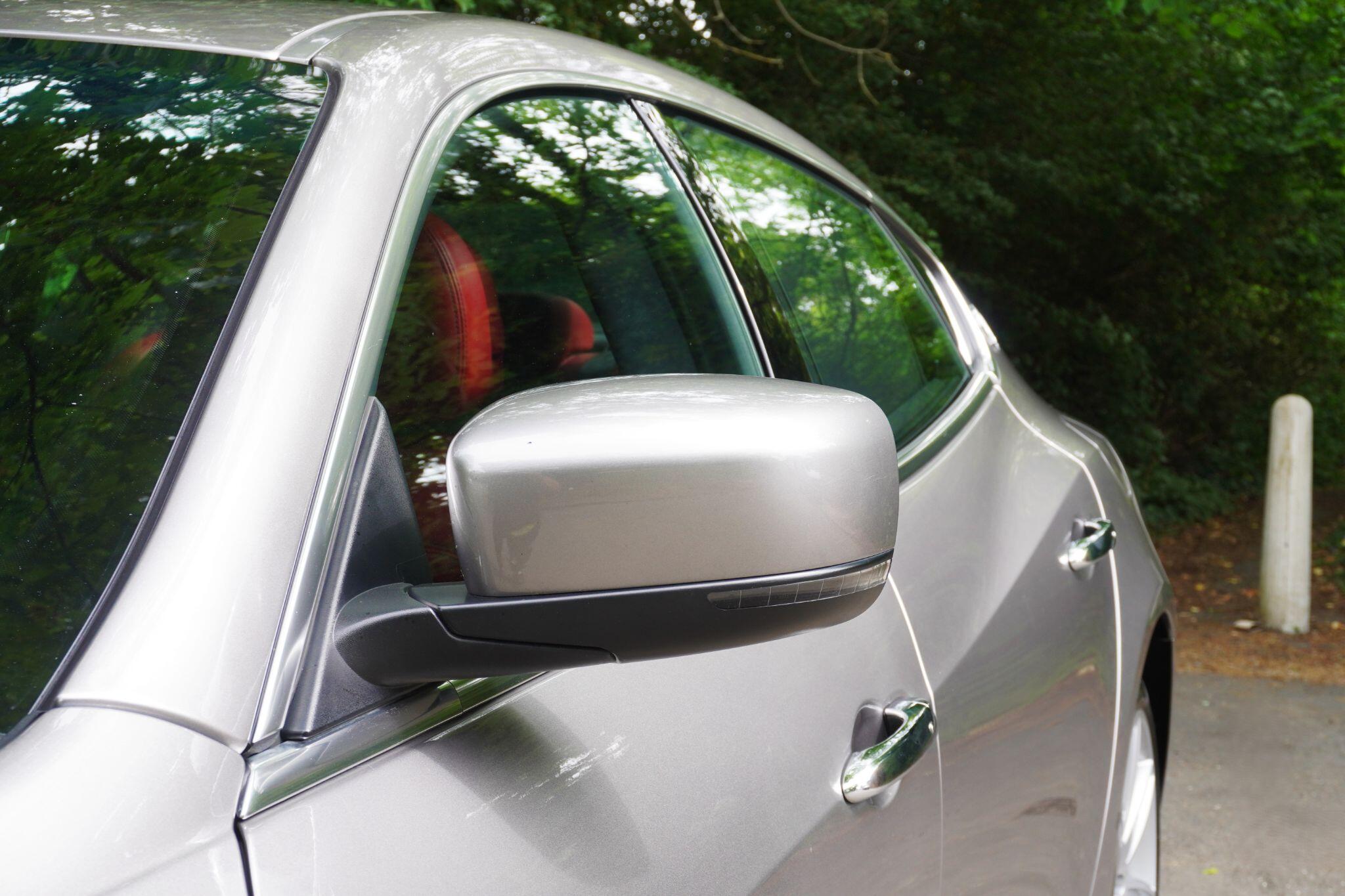 Maserati Quattroporte view 81