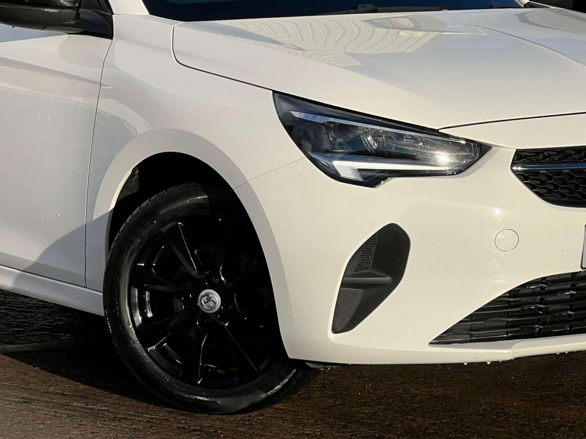 Vauxhall Corsa view 18
