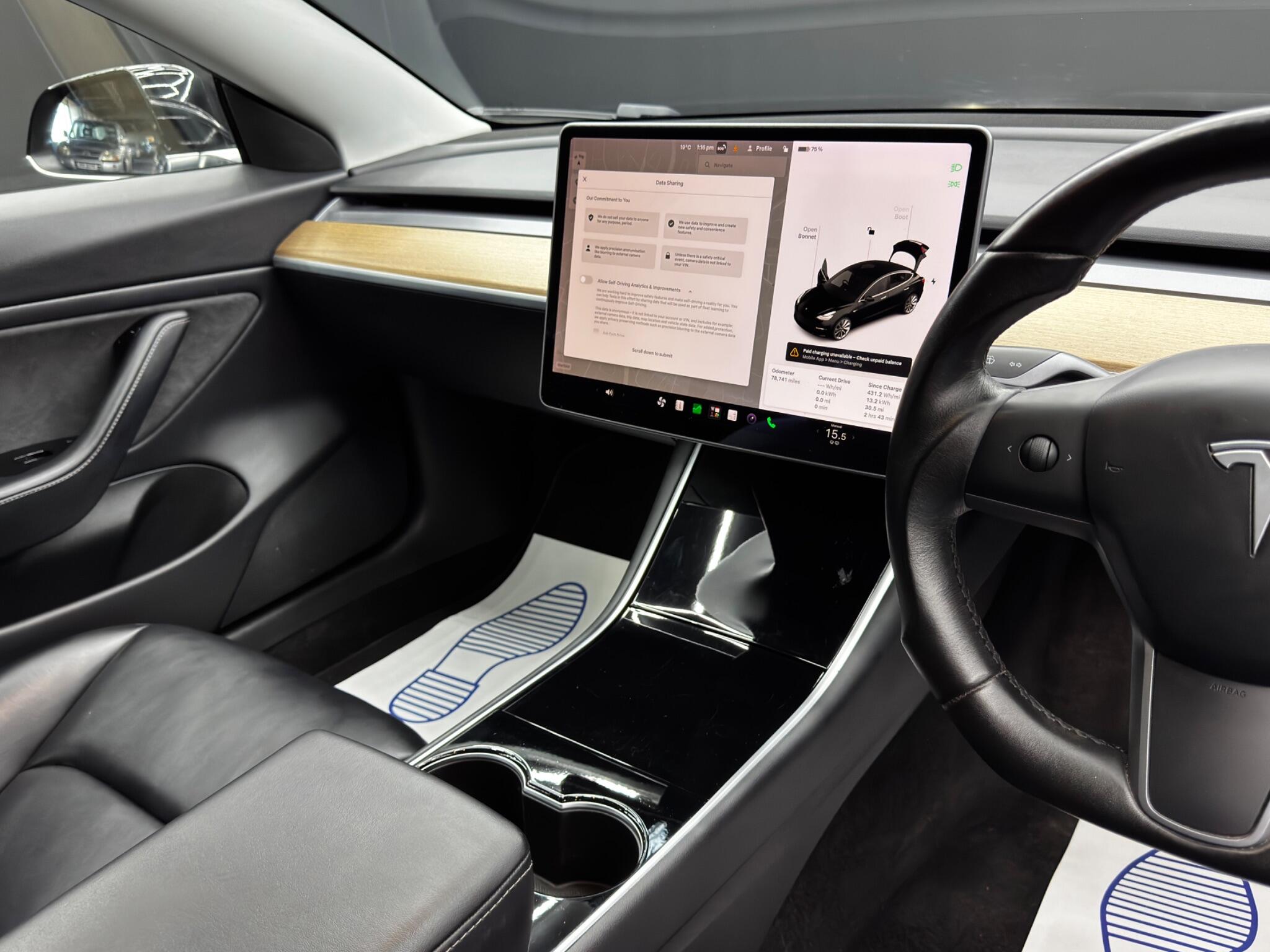 Tesla Model 3 view 23