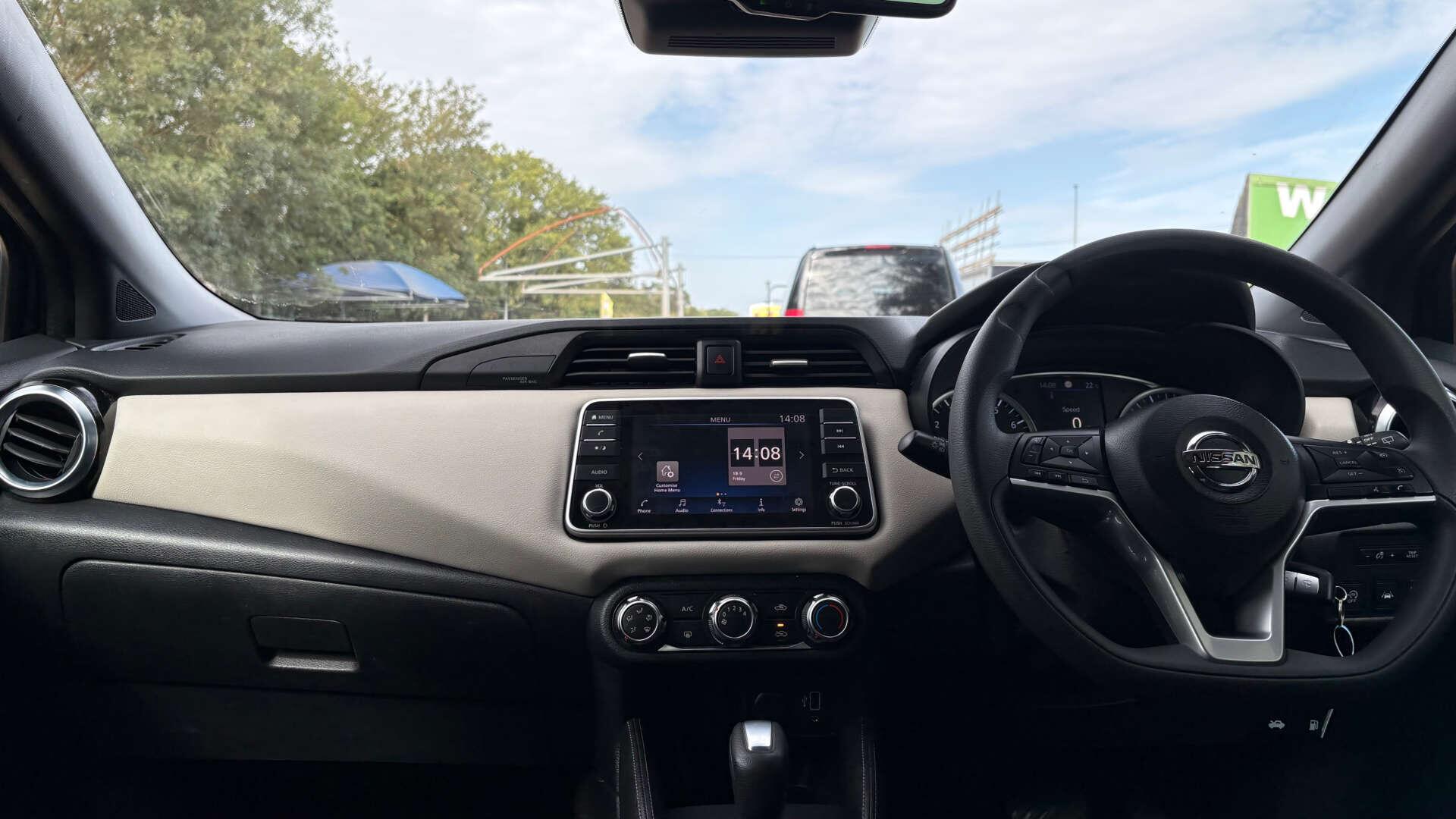 Nissan Micra view 29