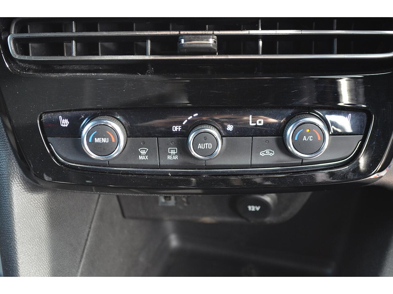 Vauxhall Mokka view 18