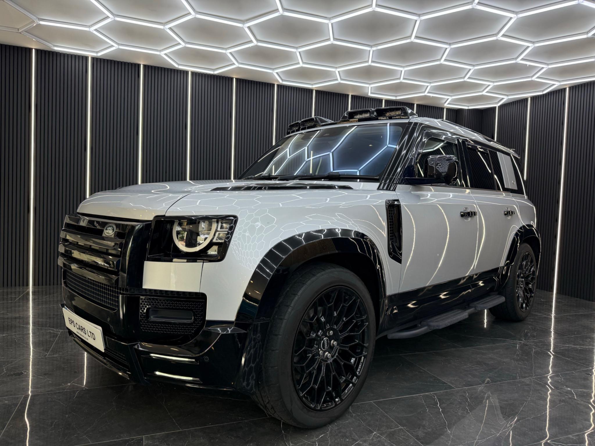 Land Rover Defender 110 view 2