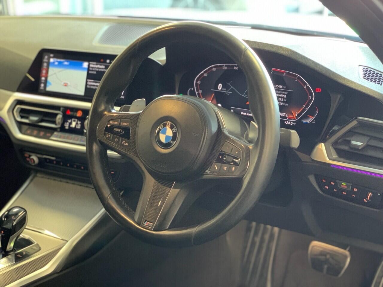 BMW 3 Series view 40