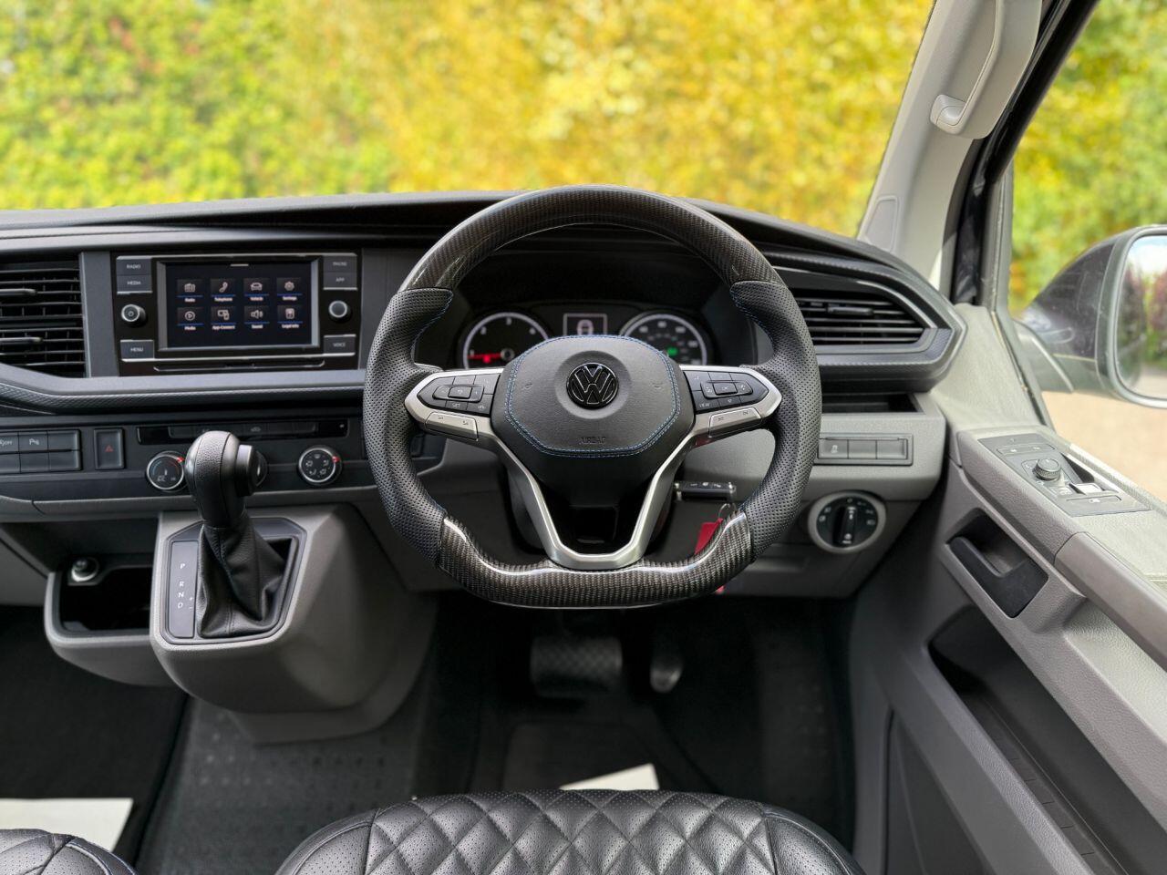 Volkswagen Transporter view 35